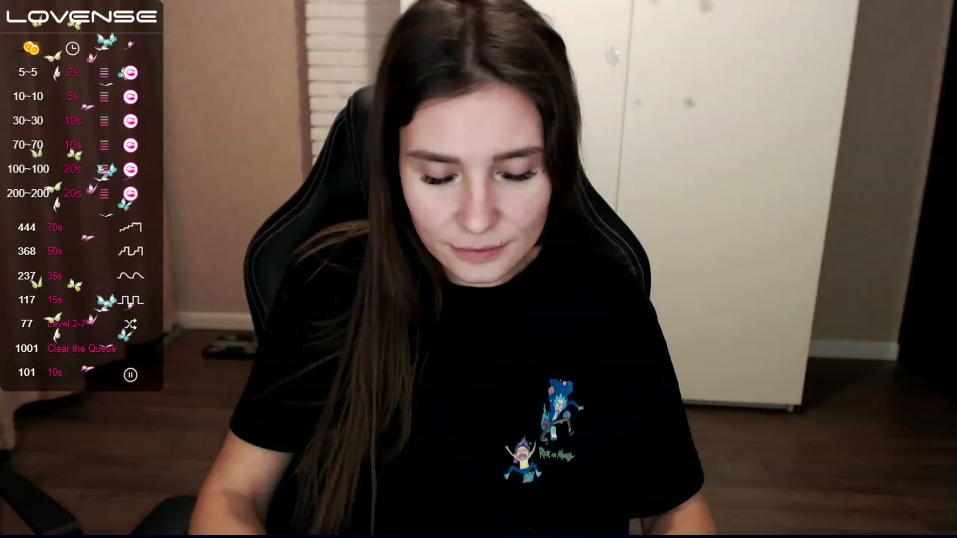 Gallery image thumbnail from HollyMollyy's myfreecams stream on, 12/08/2022, 24:47 image 4 of 20