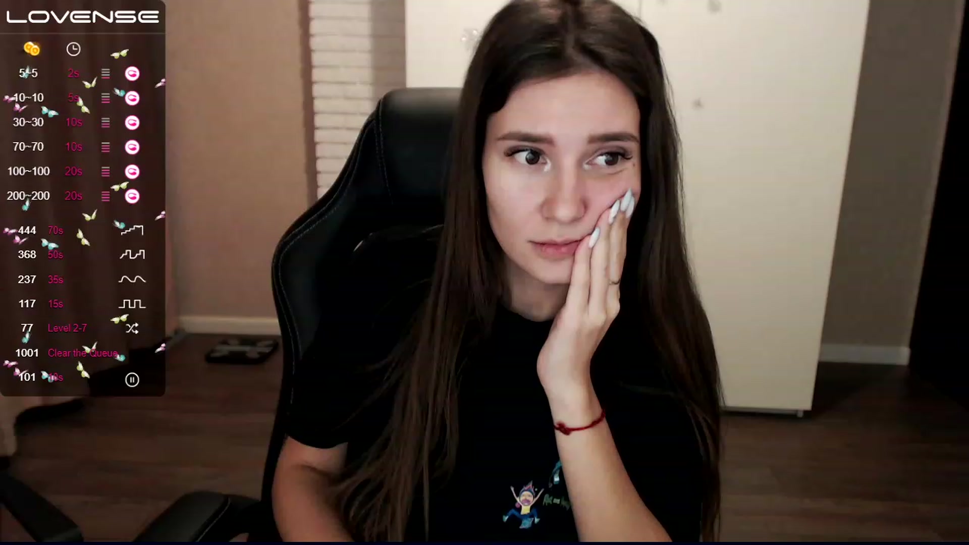 Gallery image thumbnail from HollyMollyy's myfreecams stream on, 12/08/2022, 24:47 image 7 of 20