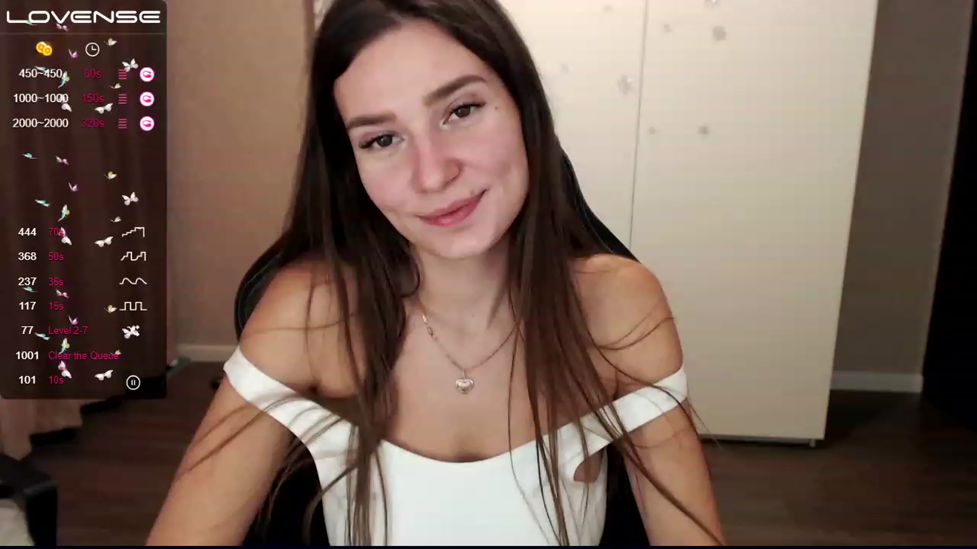 Gallery image thumbnail from HollyMollyy's myfreecams stream on, 12/10/2022, 17:49 image 12 of 20