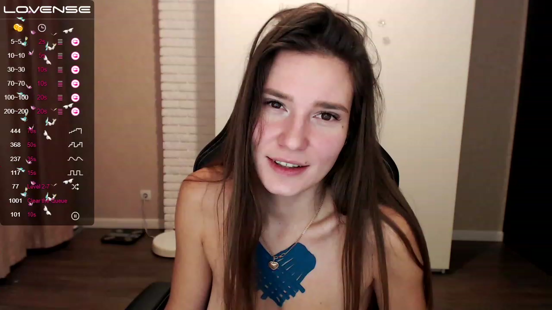 Gallery image thumbnail from HollyMollyy's myfreecams stream on, 12/16/2022, 01:48 image 5 of 20
