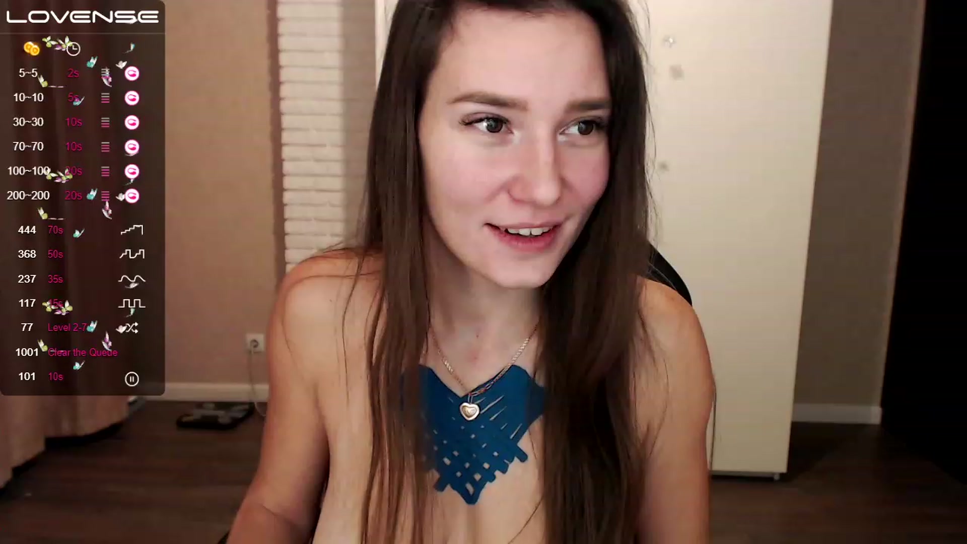 Gallery image thumbnail from HollyMollyy's myfreecams stream on, 12/16/2022, 01:48 image 2 of 20