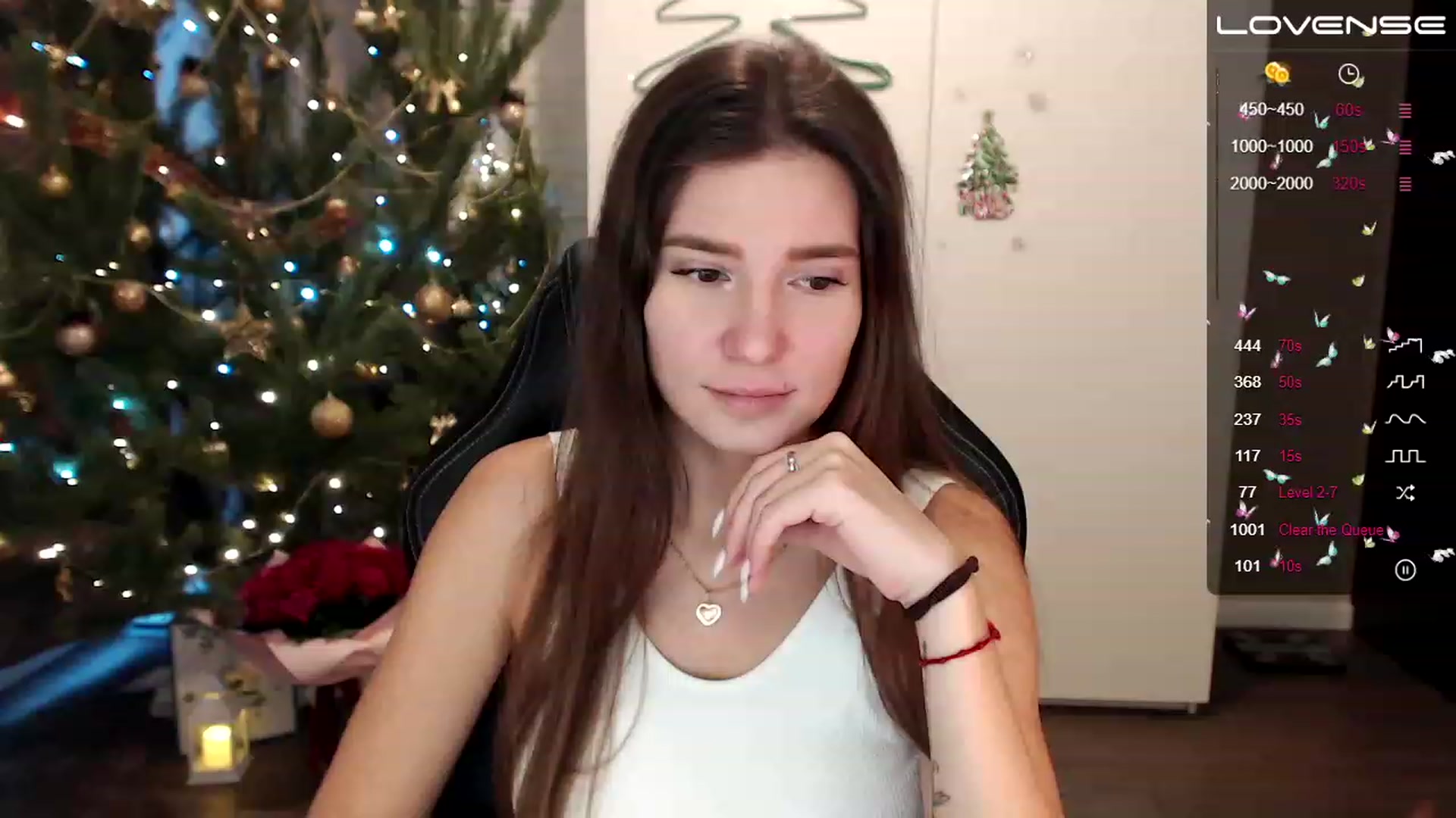 Gallery image thumbnail from HollyMollyy's myfreecams stream on, 12/19/2022, 13:47 image 1 of 20