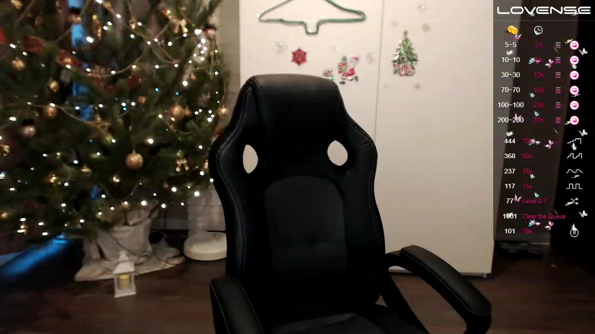 Gallery image thumbnail from HollyMollyy's myfreecams stream on, 12/25/2022, 14:06 image 9 of 20