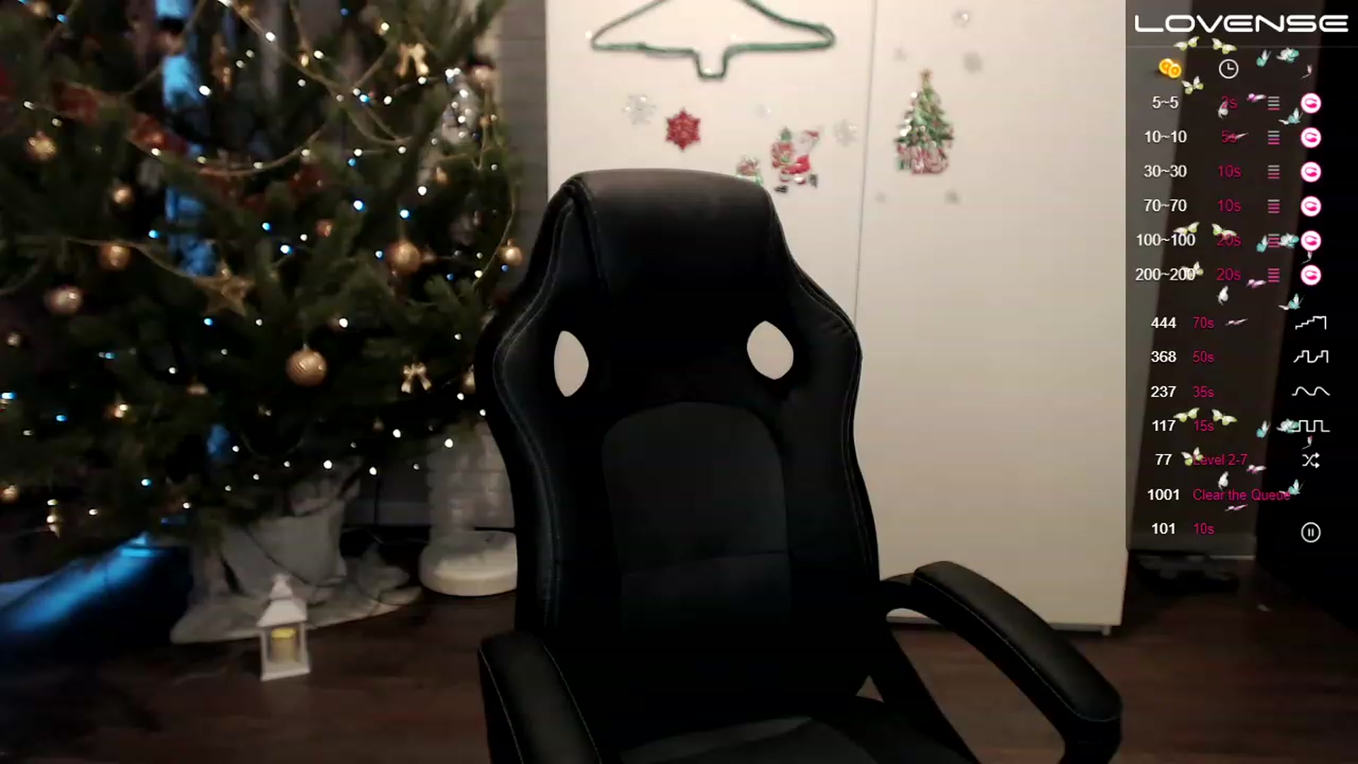Gallery image thumbnail from HollyMollyy's myfreecams stream on, 12/25/2022, 14:06 image 8 of 20