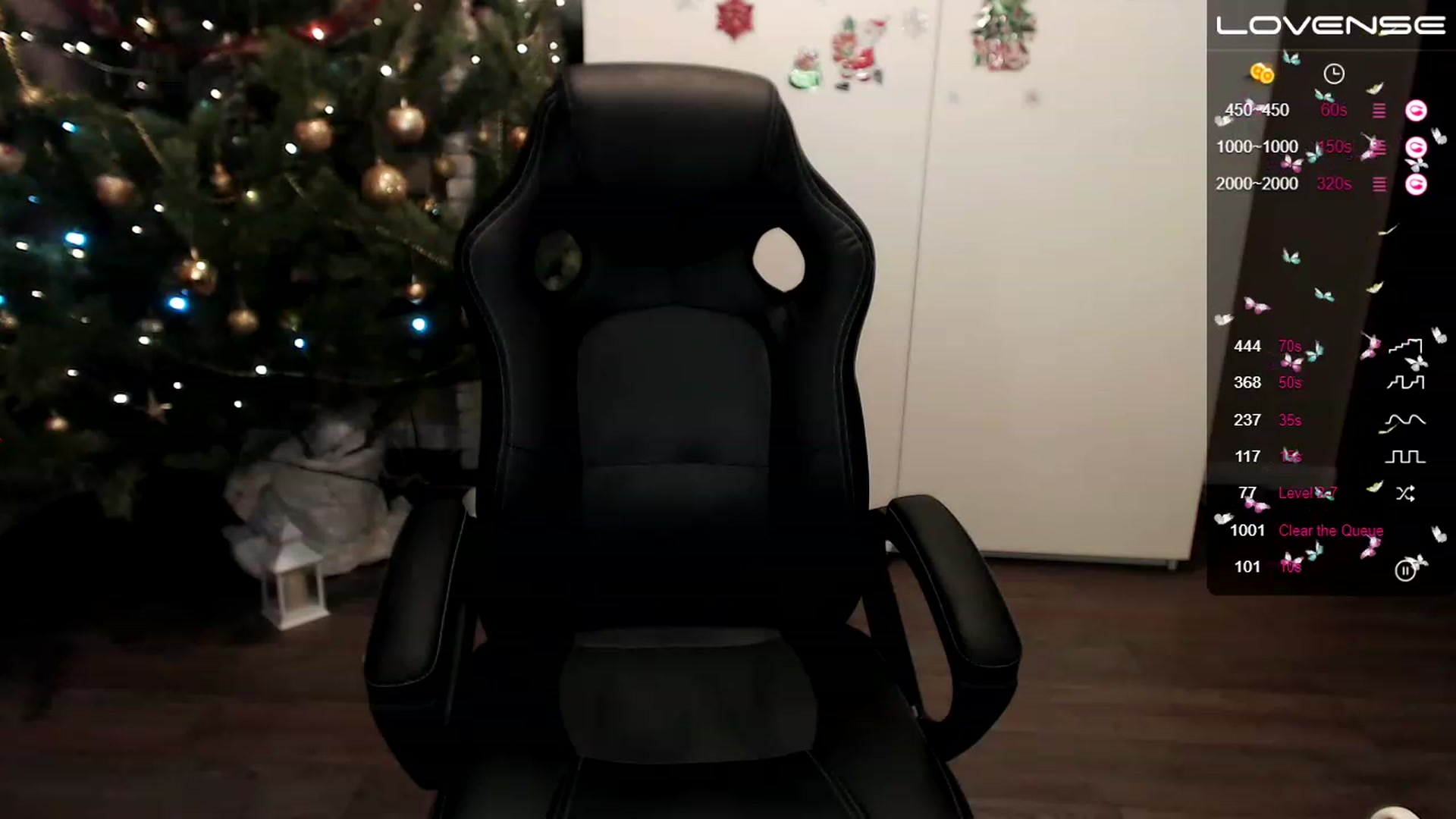 Gallery image thumbnail from HollyMollyy's myfreecams stream on, 12/27/2022, 18:41 image 17 of 20