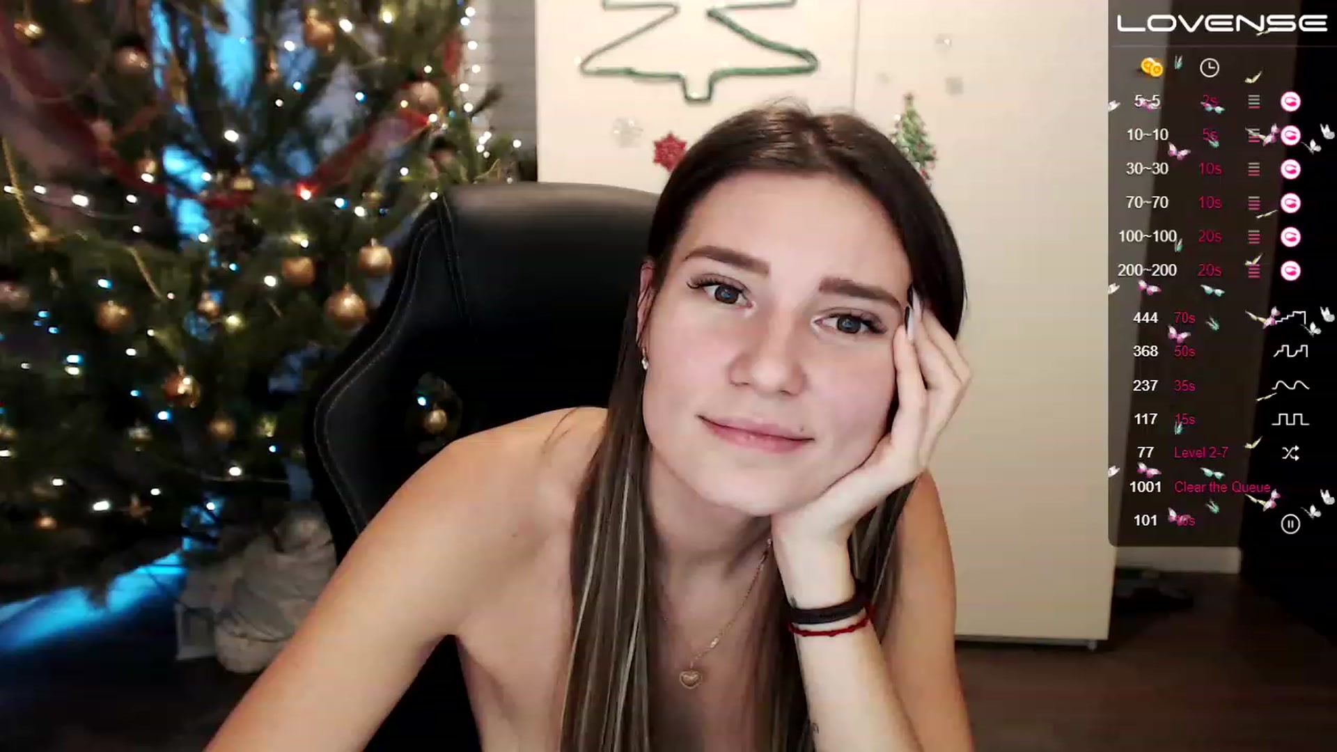 Gallery image thumbnail from HollyMollyy's myfreecams stream on, 12/29/2022, 12:54 image 8 of 20
