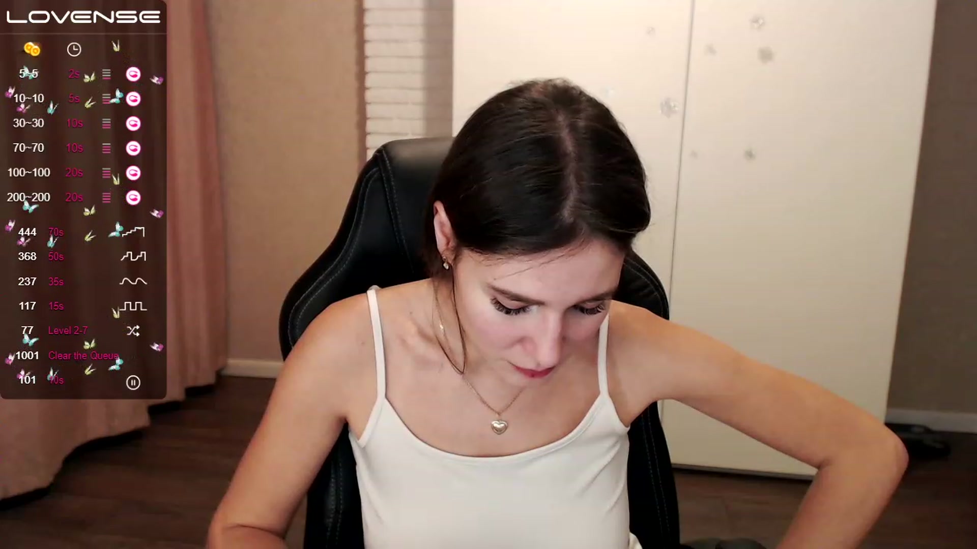 Gallery image thumbnail from HollyMollyy's myfreecams stream on, 01/17/2023, 17:07 image 20 of 20