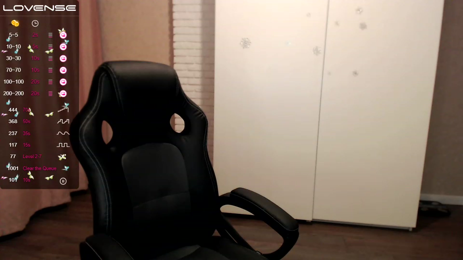 Gallery image thumbnail from HollyMollyy's myfreecams stream on, 01/17/2023, 17:07 image 19 of 20