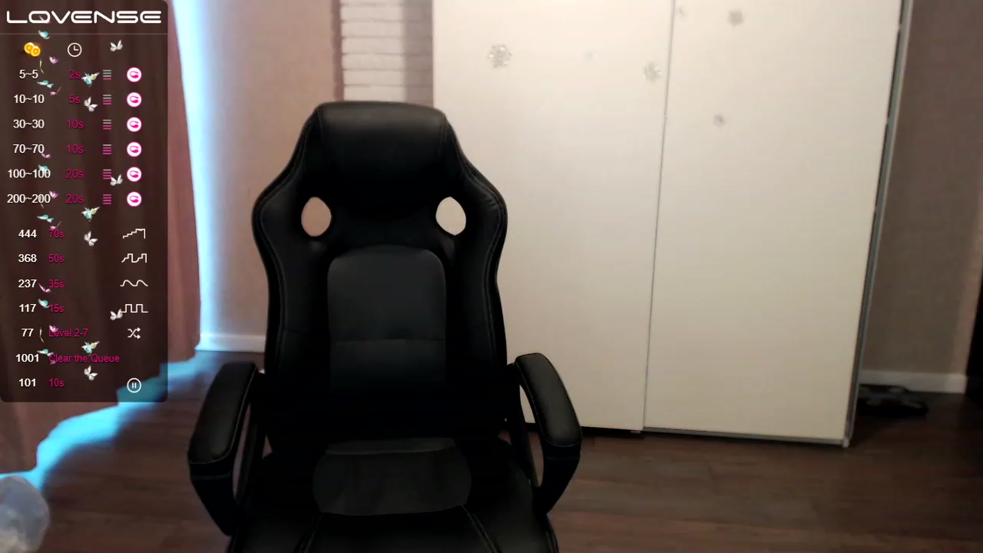 Gallery image thumbnail from HollyMollyy's myfreecams stream on, 01/18/2023, 13:13 image 4 of 20