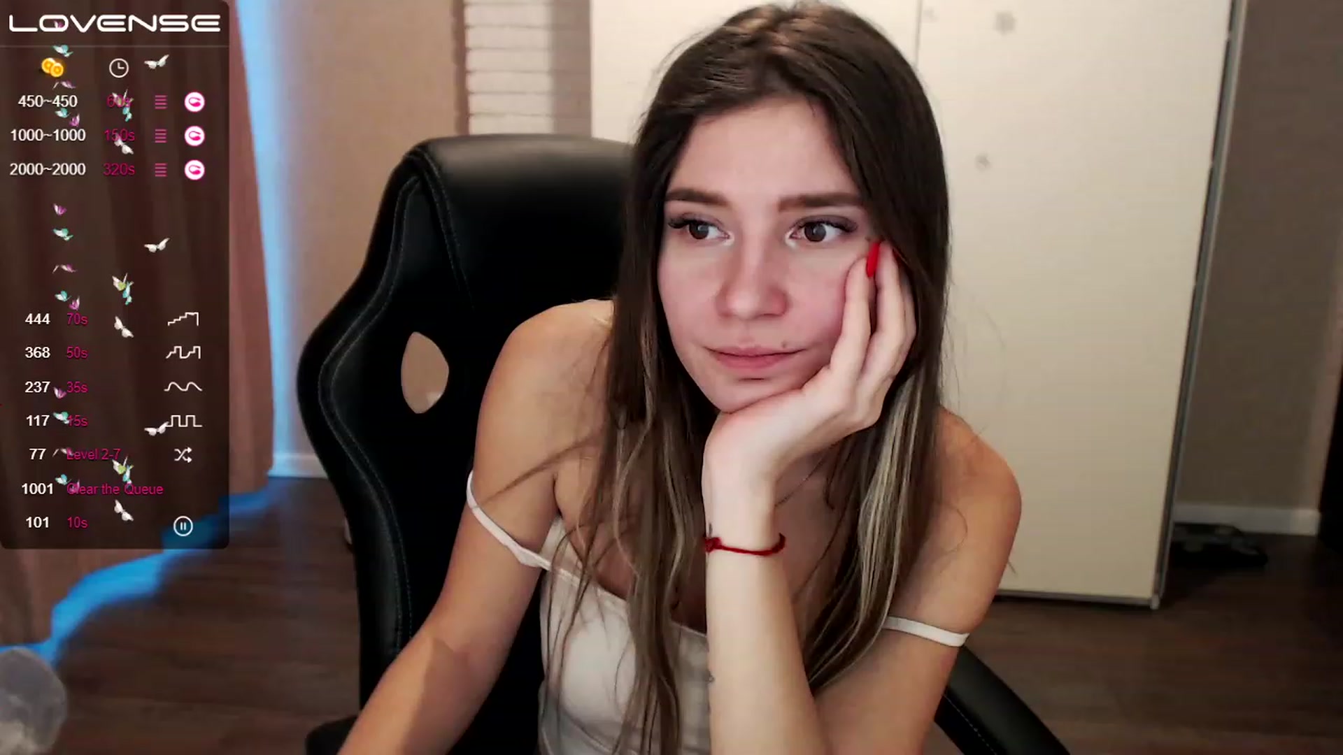 Gallery image thumbnail from HollyMollyy's myfreecams stream on, 01/18/2023, 13:13 image 19 of 20