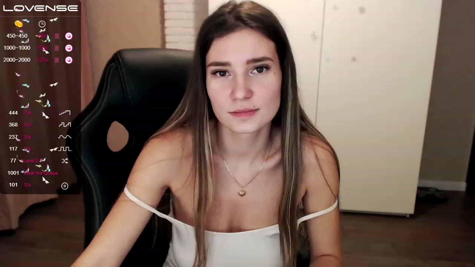 Gallery image thumbnail from HollyMollyy's myfreecams stream on, 01/18/2023, 14:54 image 9 of 20
