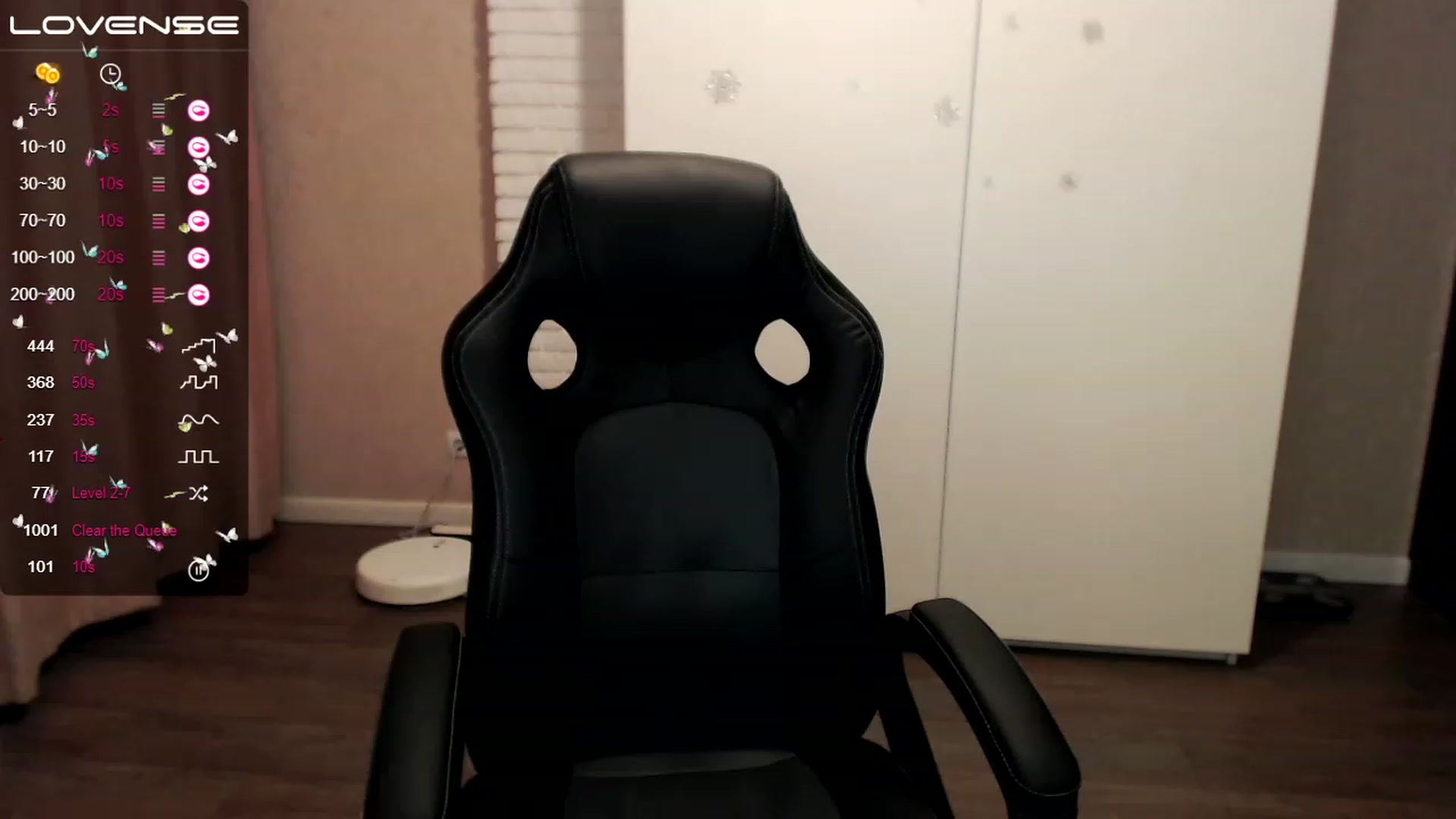 Gallery image thumbnail from HollyMollyy's myfreecams stream on, 01/18/2023, 17:28 image 12 of 20