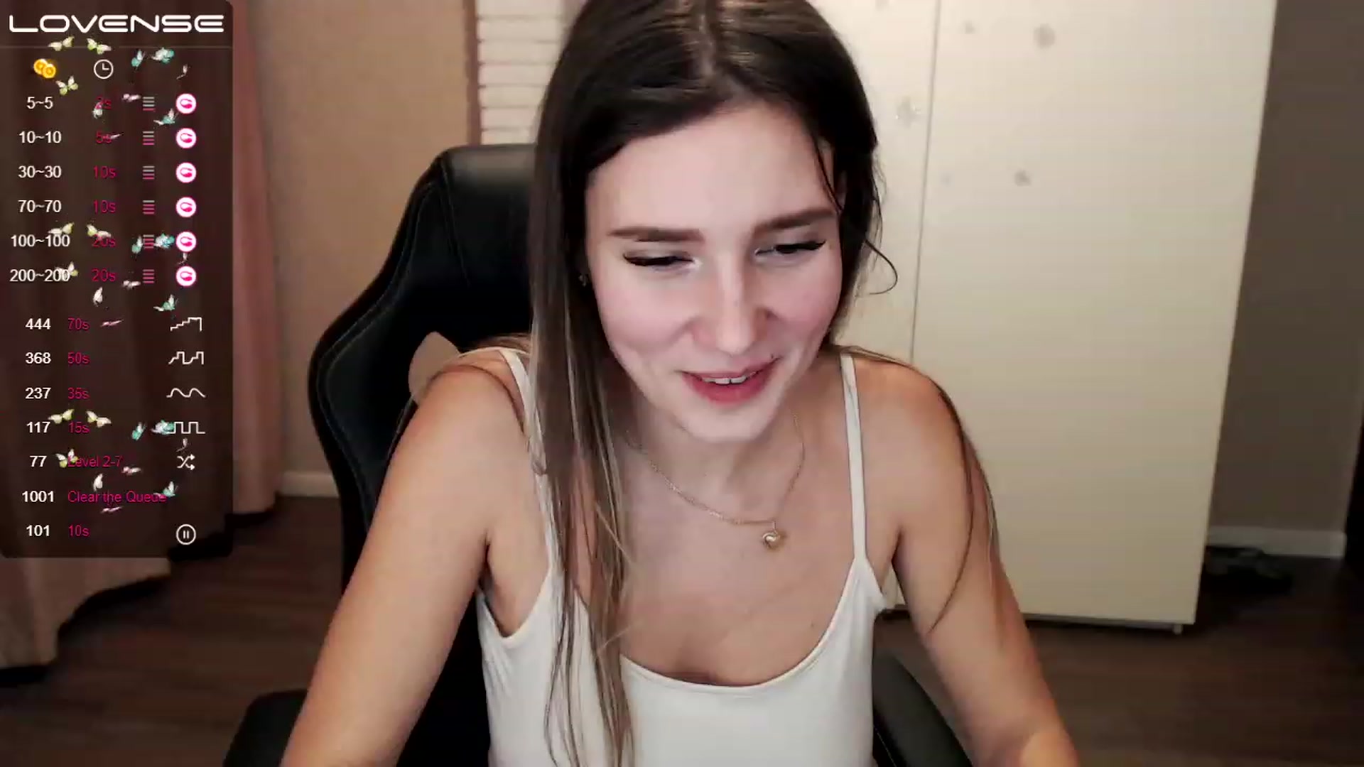 Gallery image thumbnail from HollyMollyy's myfreecams stream on, 01/18/2023, 18:01 image 11 of 20
