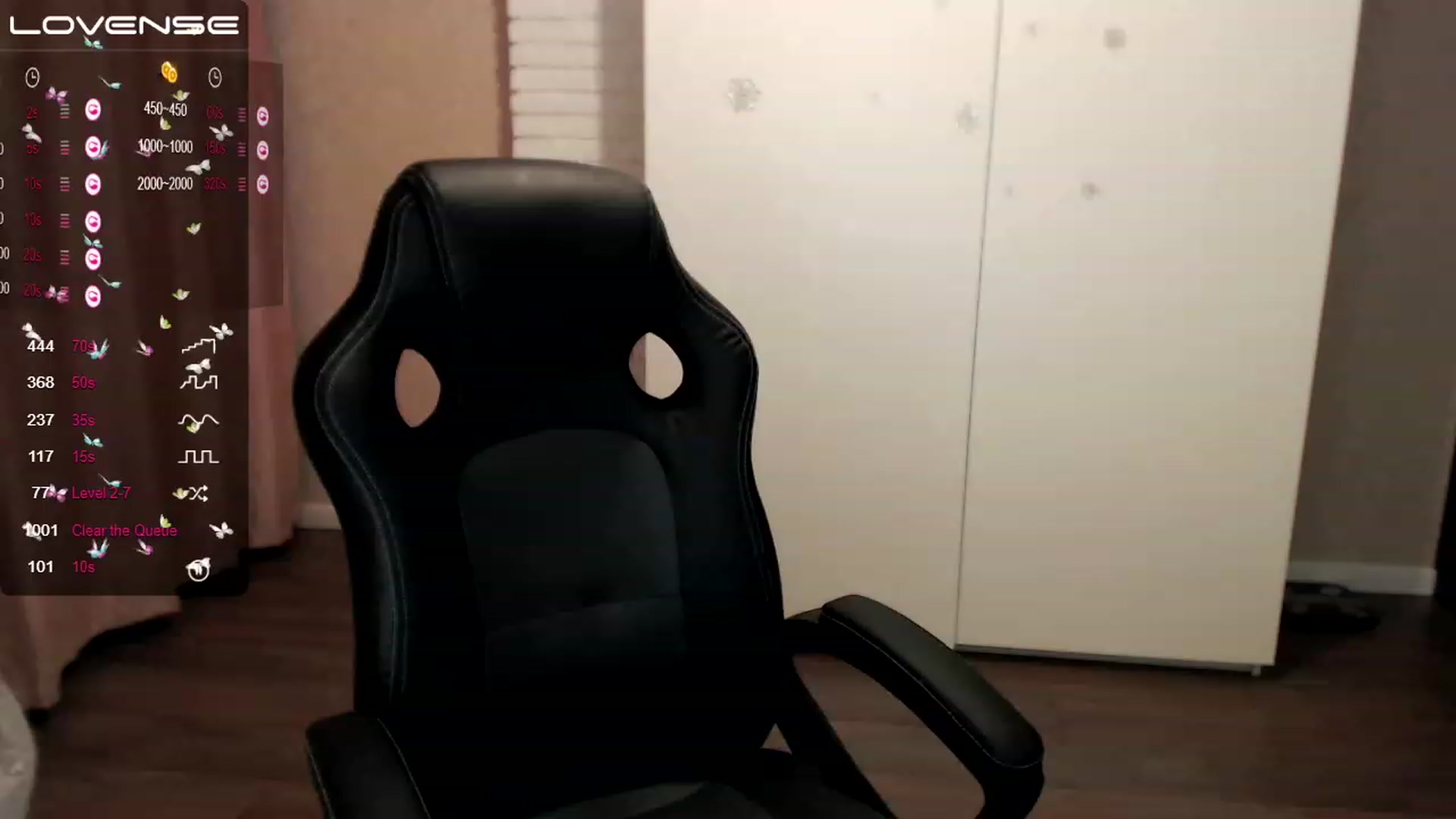 Gallery image thumbnail from HollyMollyy's myfreecams stream on, 01/18/2023, 18:01 image 7 of 20