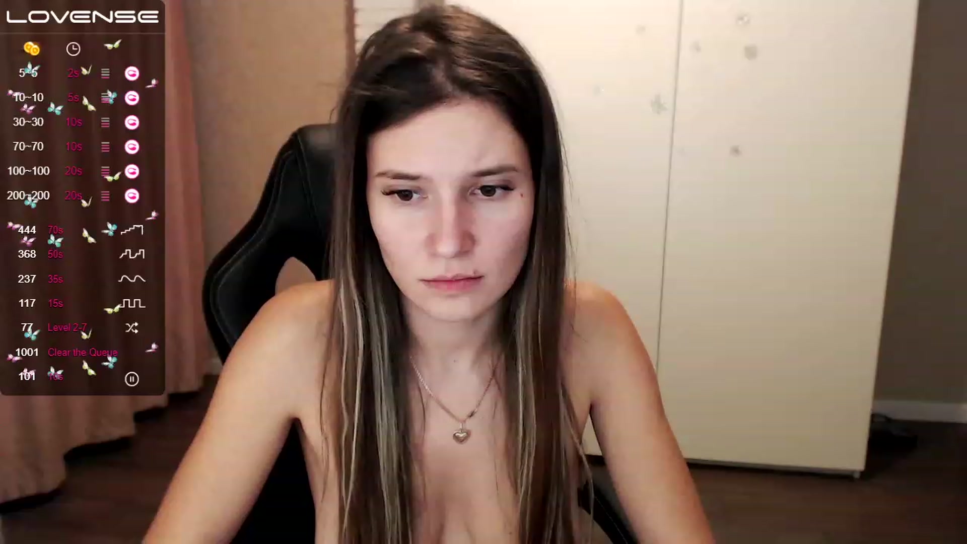 Gallery image thumbnail from HollyMollyy's myfreecams stream on, 01/26/2023, 21:05 image 13 of 20