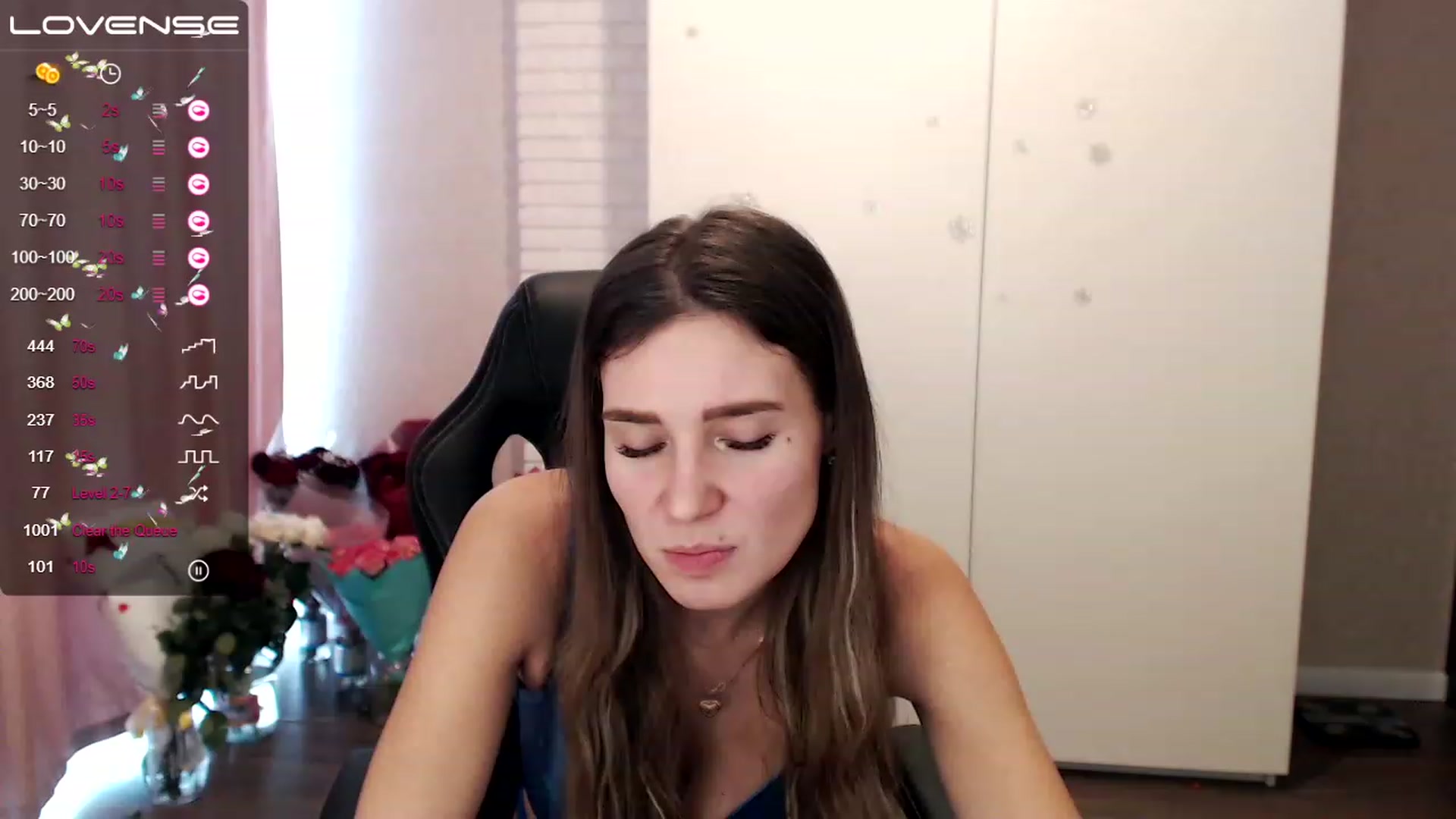 Gallery image thumbnail from HollyMollyy's myfreecams stream on, 02/10/2023, 12:12 image 16 of 20