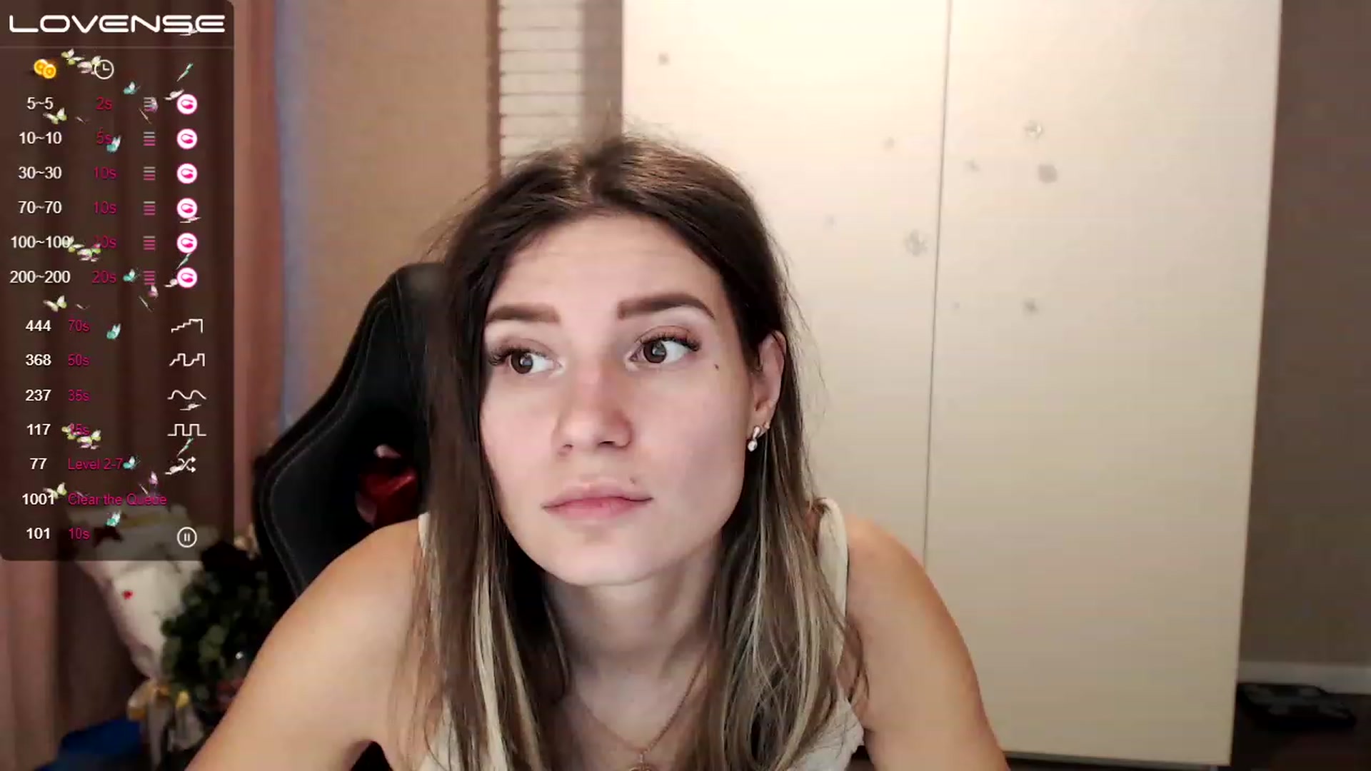 Gallery image thumbnail from HollyMollyy's myfreecams stream on, 02/12/2023, 14:49 image 6 of 20