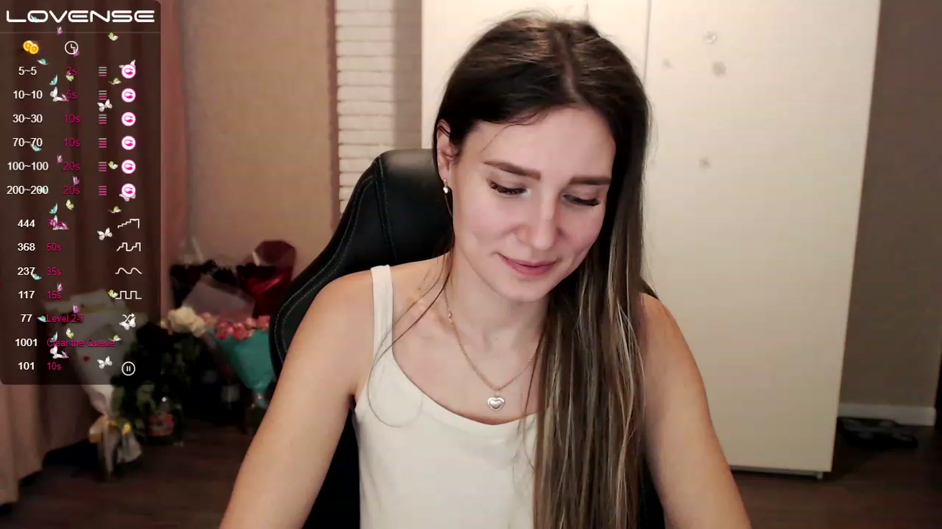 Gallery image thumbnail from HollyMollyy's myfreecams stream on, 02/12/2023, 14:49 image 14 of 20