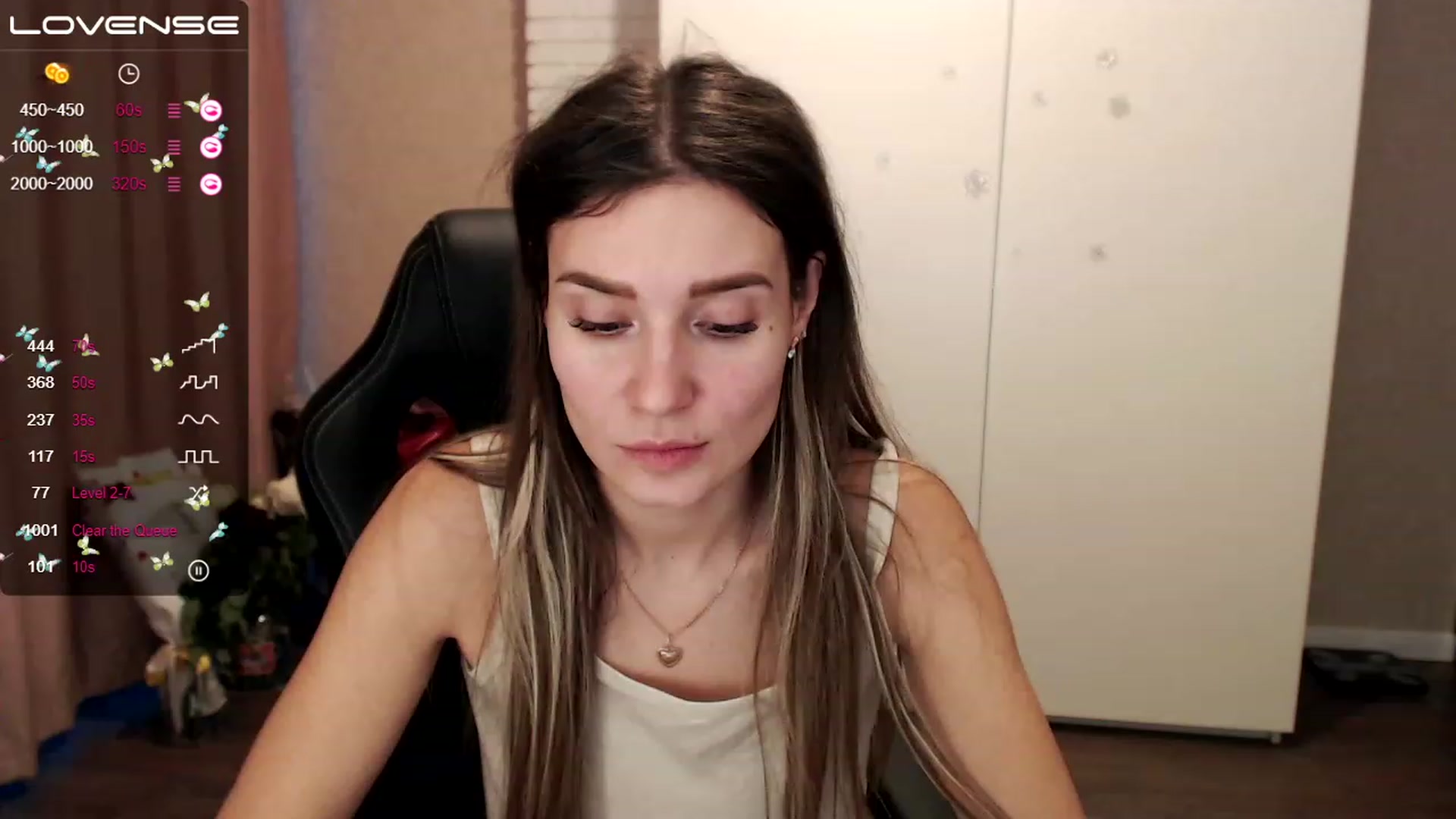 Gallery image thumbnail from HollyMollyy's myfreecams stream on, 02/12/2023, 14:49 image 7 of 20