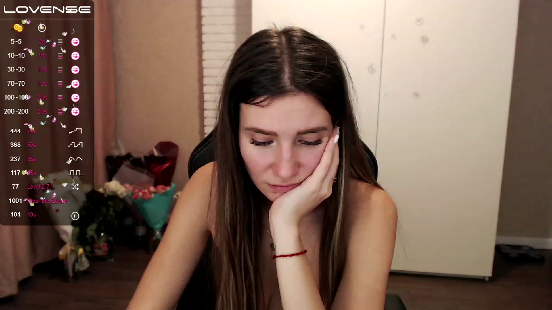 Gallery image thumbnail from HollyMollyy's myfreecams stream on, 02/12/2023, 16:48 image 7 of 20