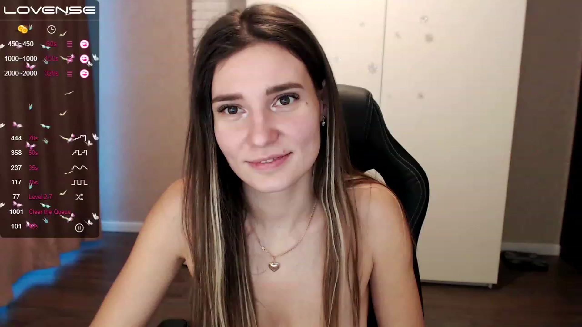 Gallery image thumbnail from HollyMollyy's myfreecams stream on, 02/14/2023, 14:24 image 7 of 20