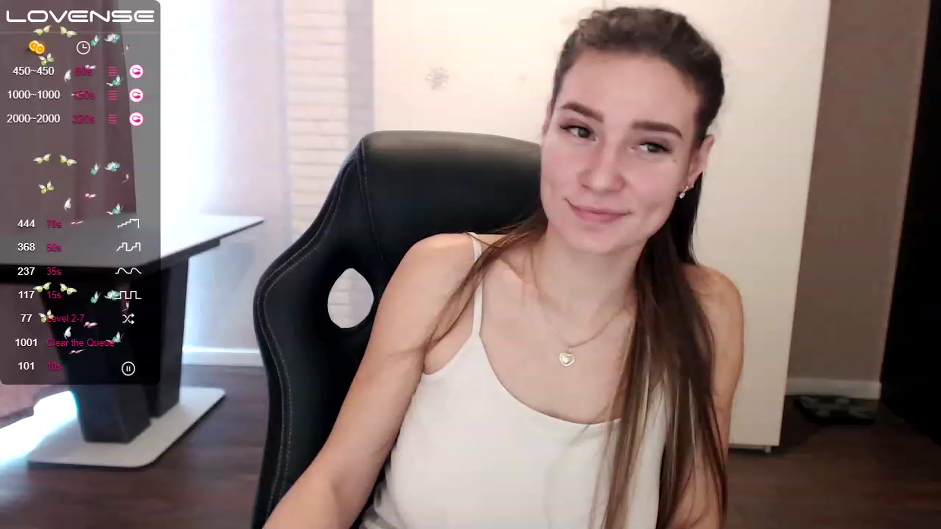 Gallery image thumbnail from HollyMollyy's myfreecams stream on, 02/22/2023, 12:36 image 11 of 20