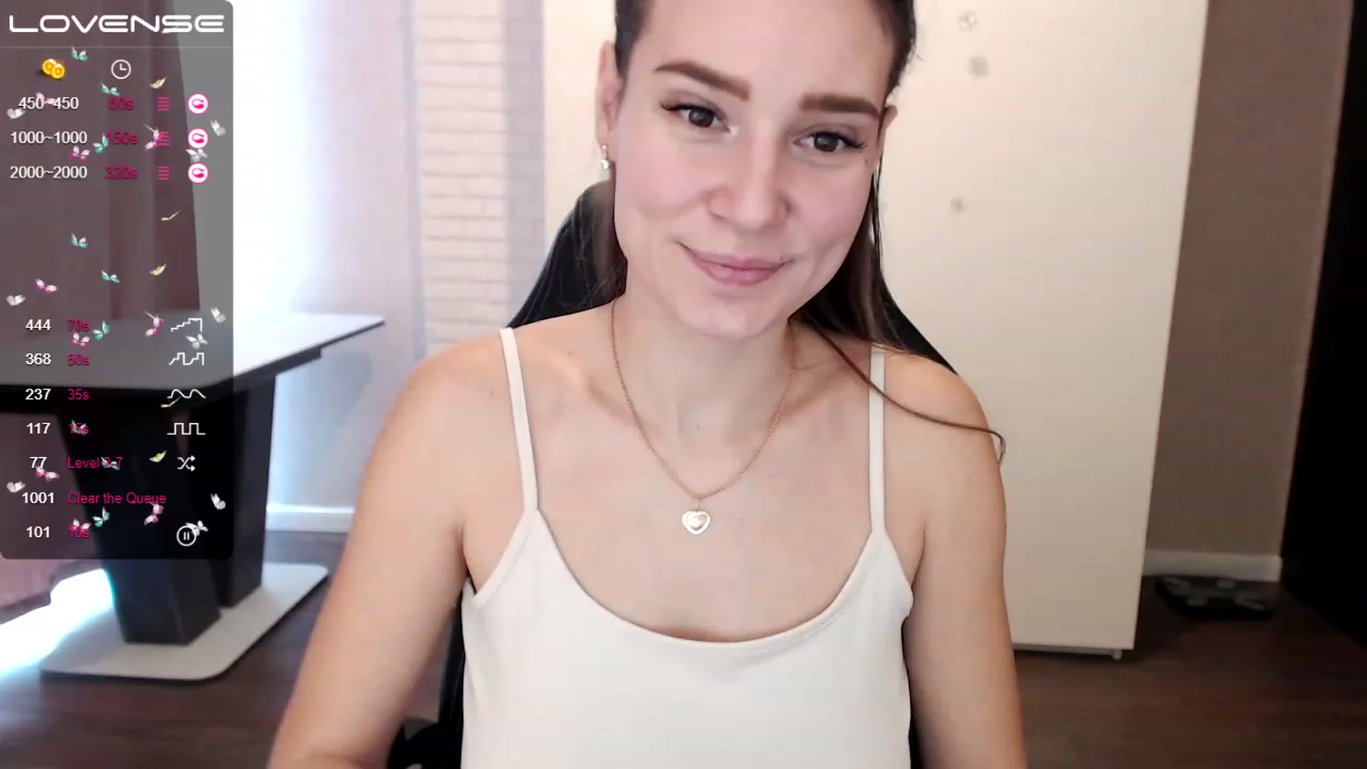 Gallery image thumbnail from HollyMollyy's myfreecams stream on, 02/22/2023, 12:36 image 3 of 20