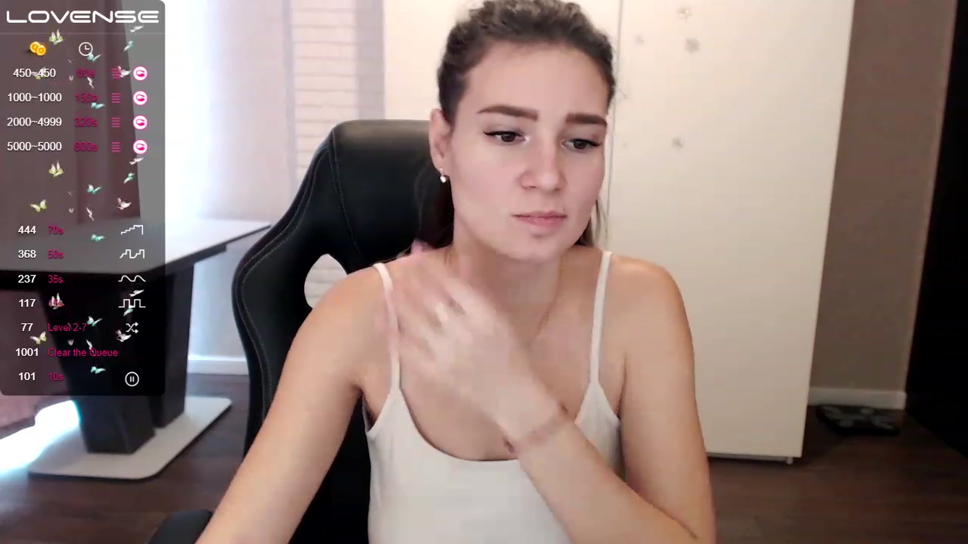 Gallery image thumbnail from HollyMollyy's myfreecams stream on, 02/22/2023, 13:02 image 19 of 20