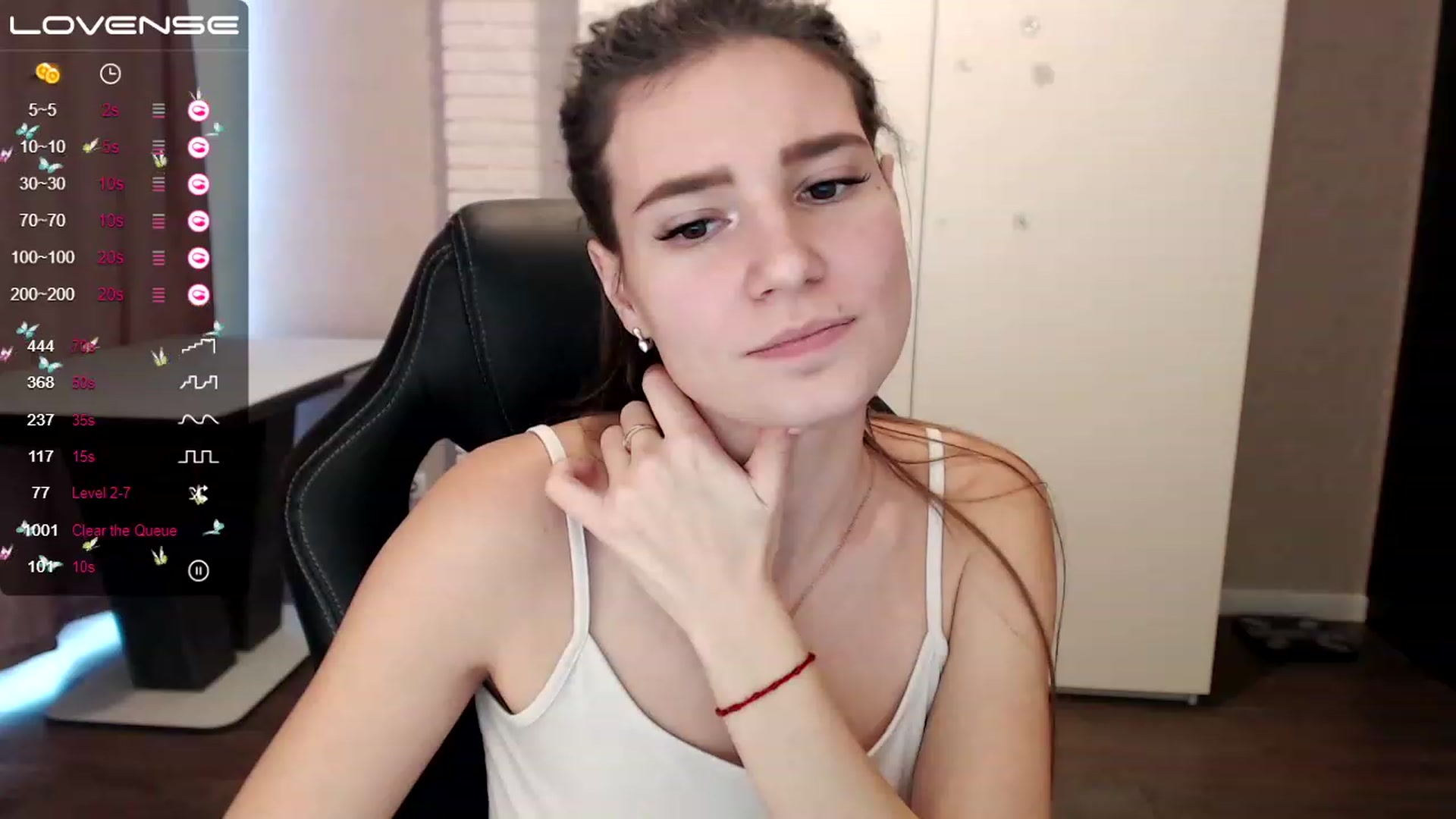 Gallery image thumbnail from HollyMollyy's myfreecams stream on, 02/22/2023, 14:06 image 9 of 20