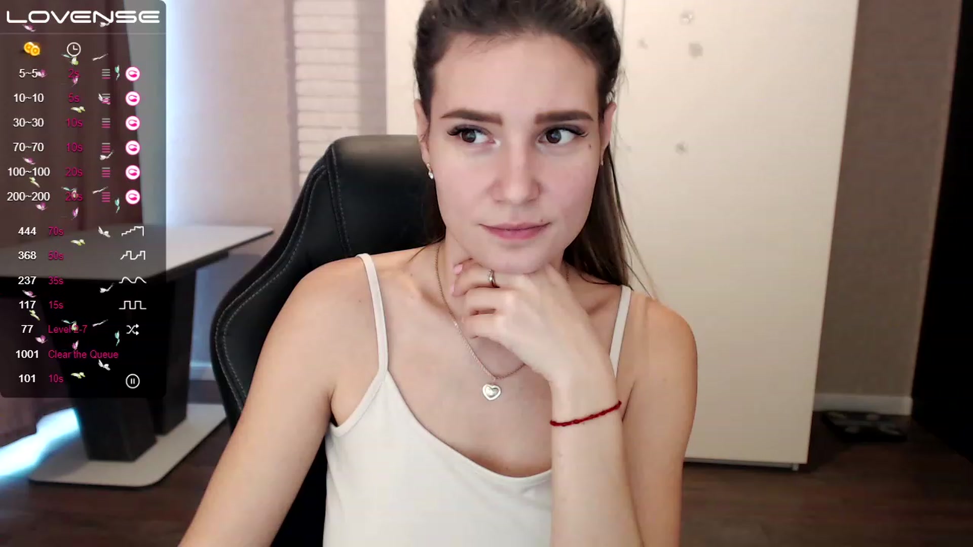 Gallery image thumbnail from HollyMollyy's myfreecams stream on, 02/22/2023, 14:06 image 5 of 20