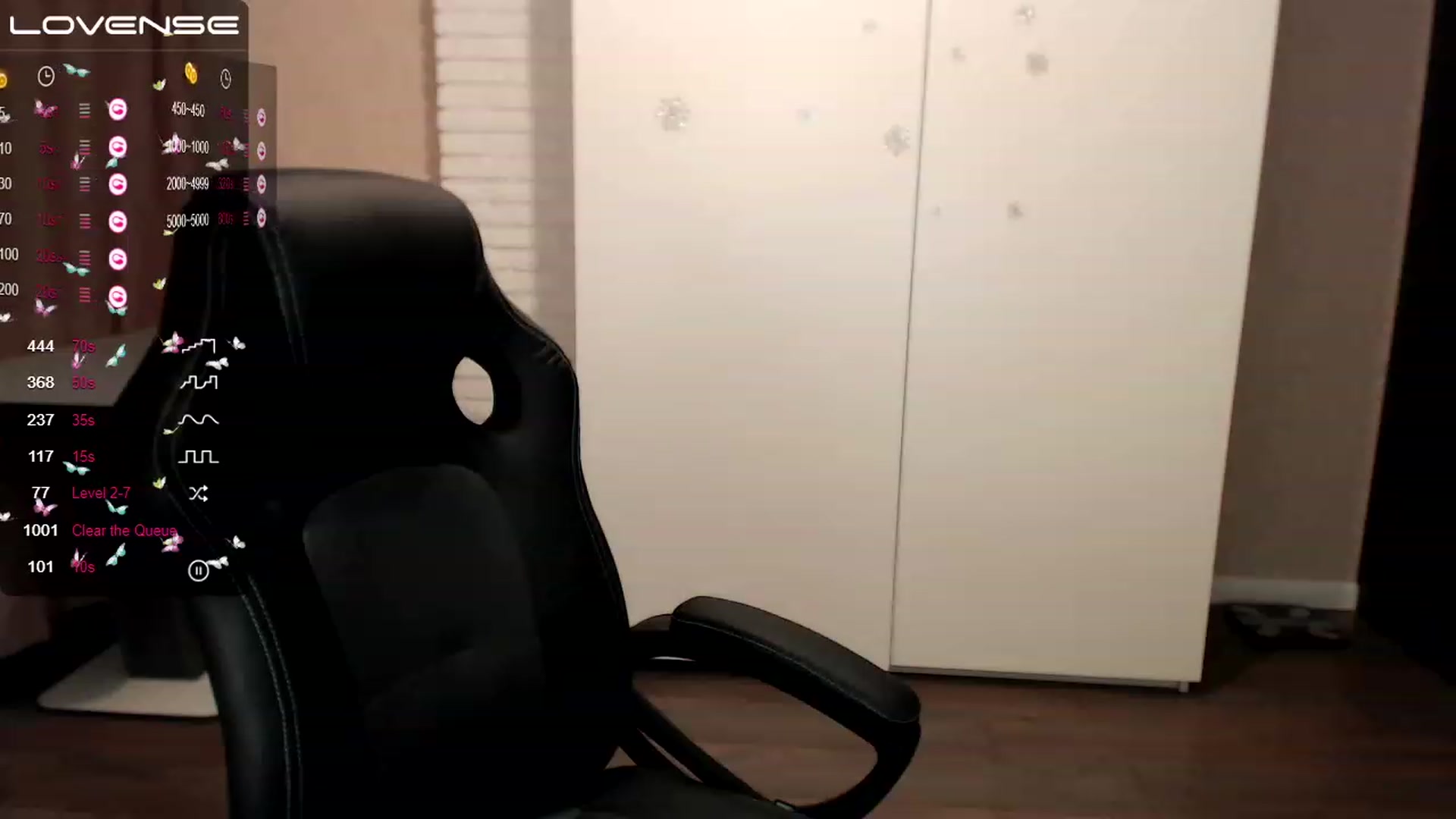 Gallery image thumbnail from HollyMollyy's myfreecams stream on, 02/22/2023, 16:53 image 2 of 20