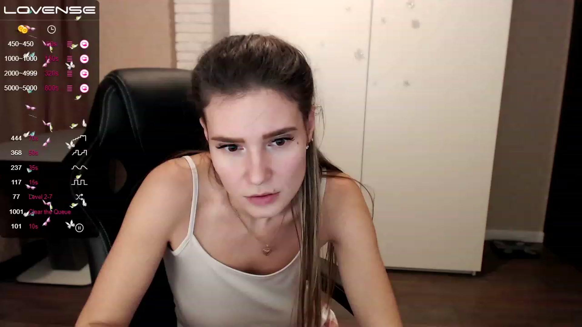 Gallery image thumbnail from HollyMollyy's myfreecams stream on, 02/22/2023, 16:53 image 7 of 20