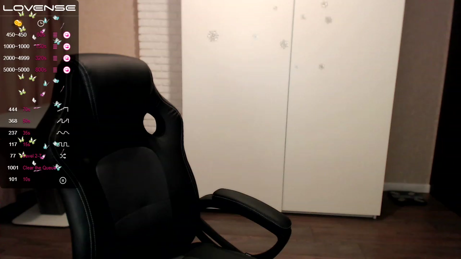 Gallery image thumbnail from HollyMollyy's myfreecams stream on, 02/22/2023, 16:53 image 4 of 20