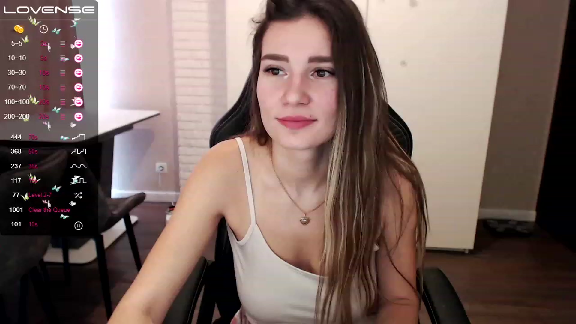 Gallery image thumbnail from HollyMollyy's myfreecams stream on, 02/23/2023, 04:58 image 9 of 20