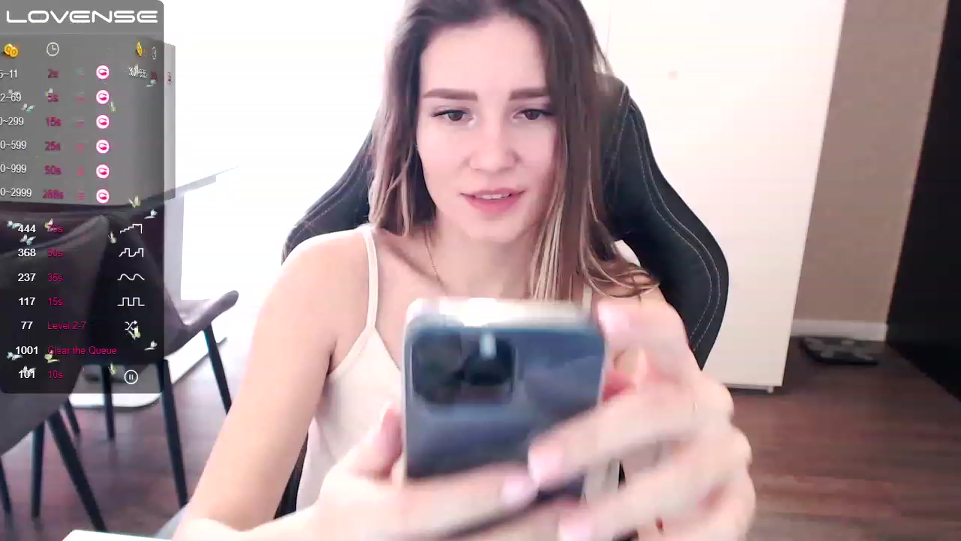 Gallery image thumbnail from HollyMollyy's myfreecams stream on, 02/23/2023, 06:33 image 15 of 20