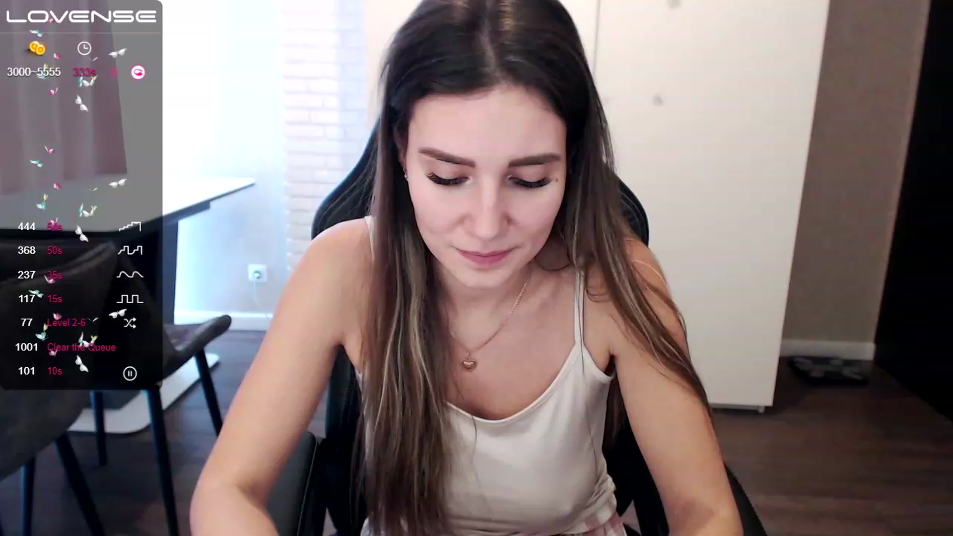 Gallery image thumbnail from HollyMollyy's myfreecams stream on, 02/23/2023, 10:35 image 2 of 20