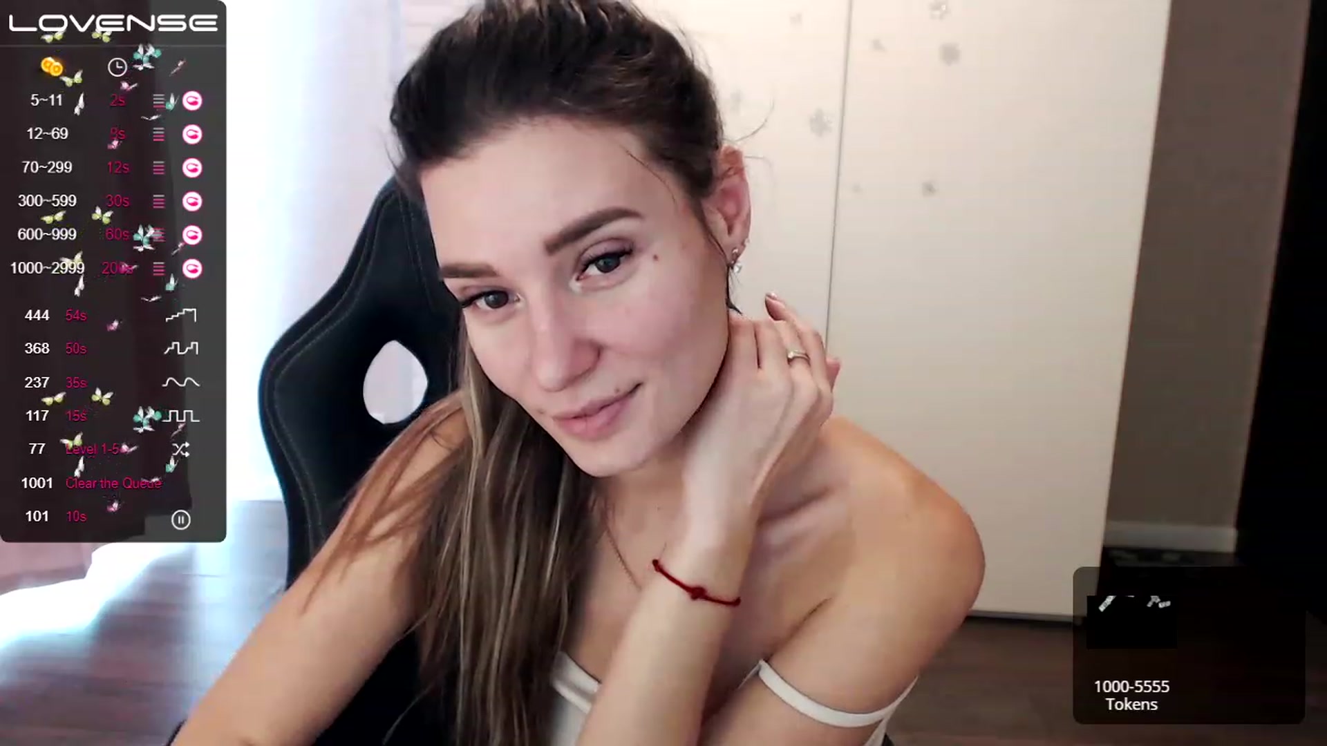 Gallery image thumbnail from HollyMollyy's myfreecams stream on, 02/24/2023, 12:46 image 19 of 20