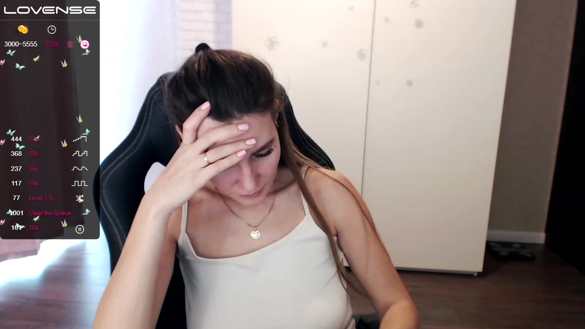 Gallery image thumbnail from HollyMollyy's myfreecams stream on, 02/24/2023, 12:46 image 13 of 20