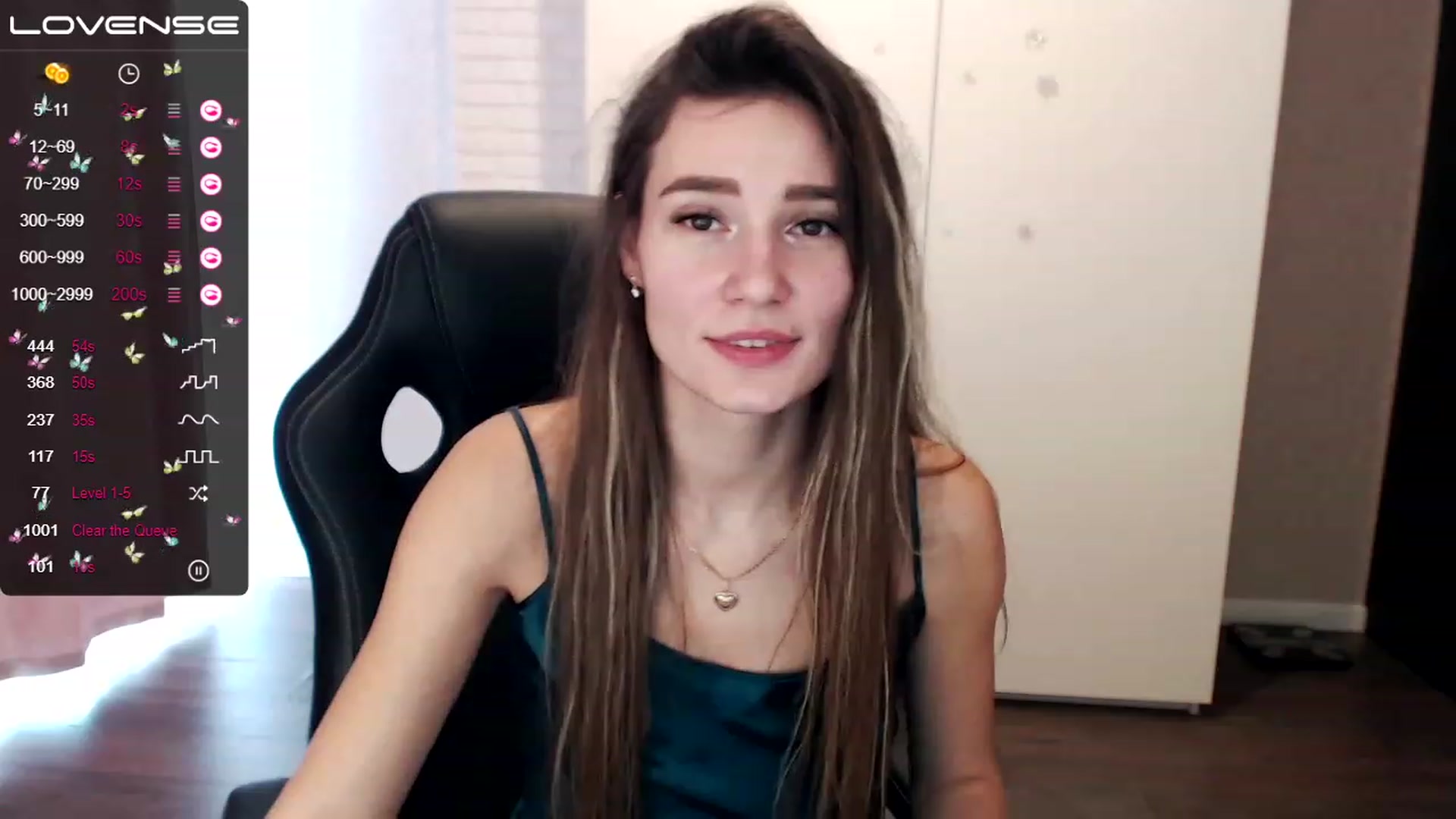 Gallery image thumbnail from HollyMollyy's myfreecams stream on, 02/27/2023, 11:25 image 19 of 20