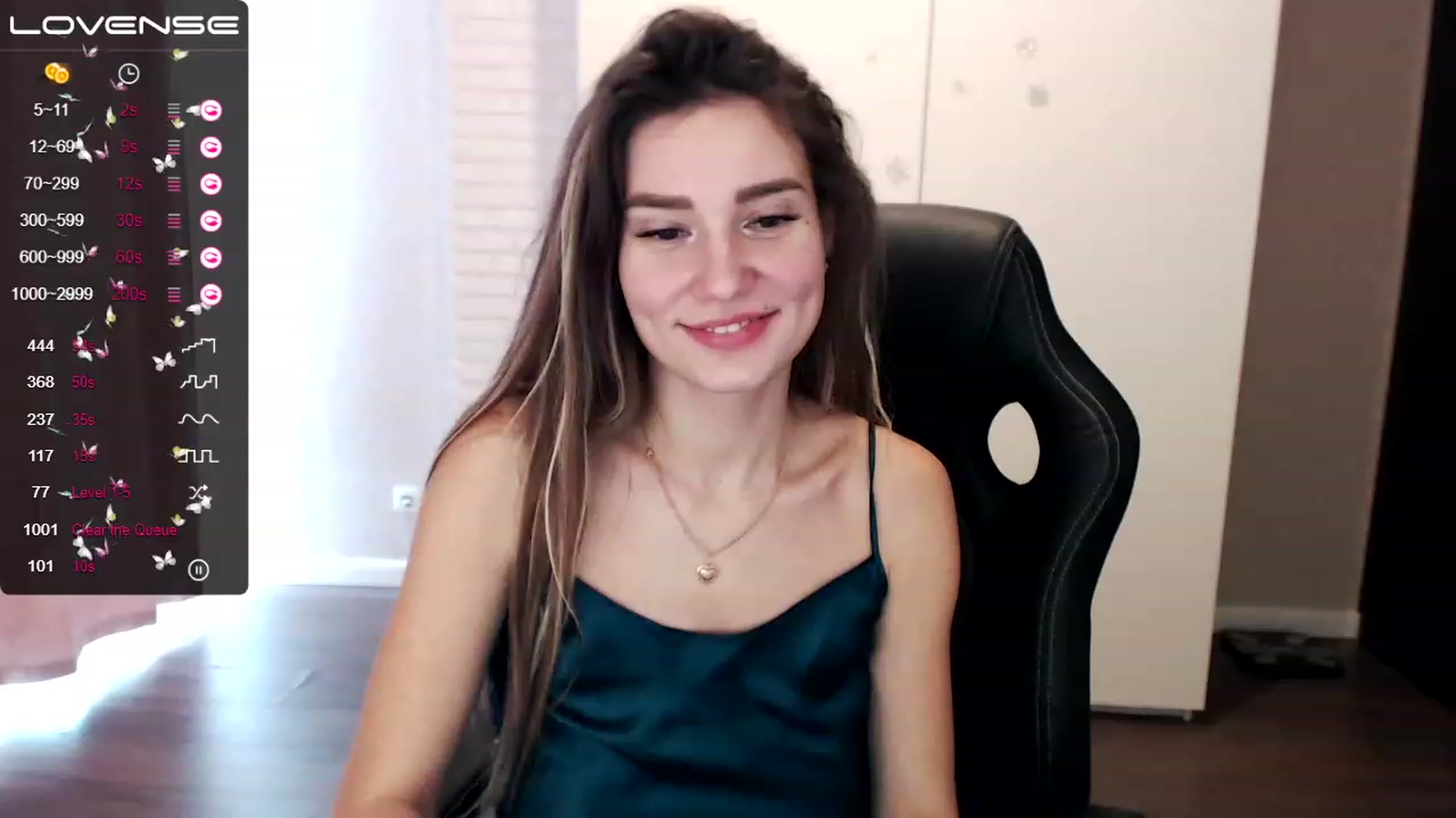 Gallery image thumbnail from HollyMollyy's myfreecams stream on, 02/27/2023, 11:25 image 6 of 20