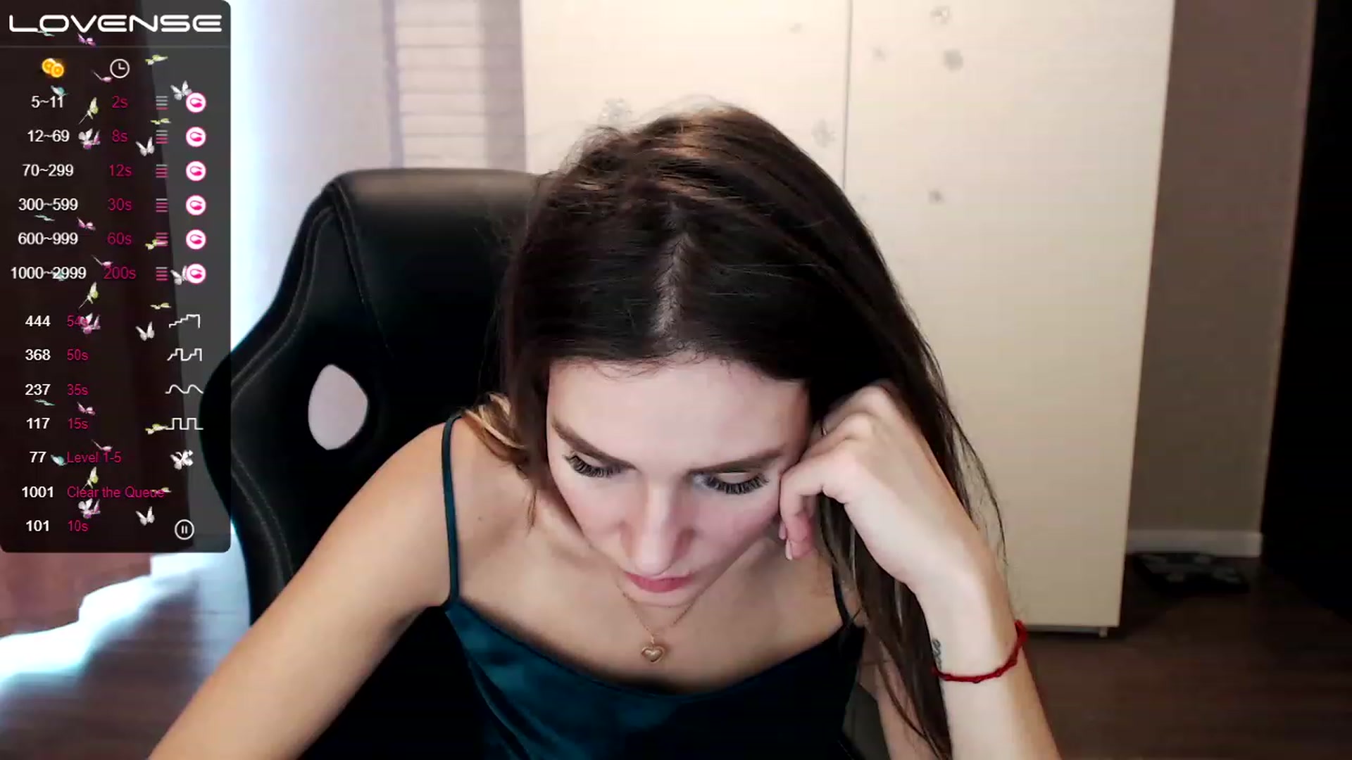 Gallery image thumbnail from HollyMollyy's myfreecams stream on, 02/27/2023, 15:17 image 1 of 20