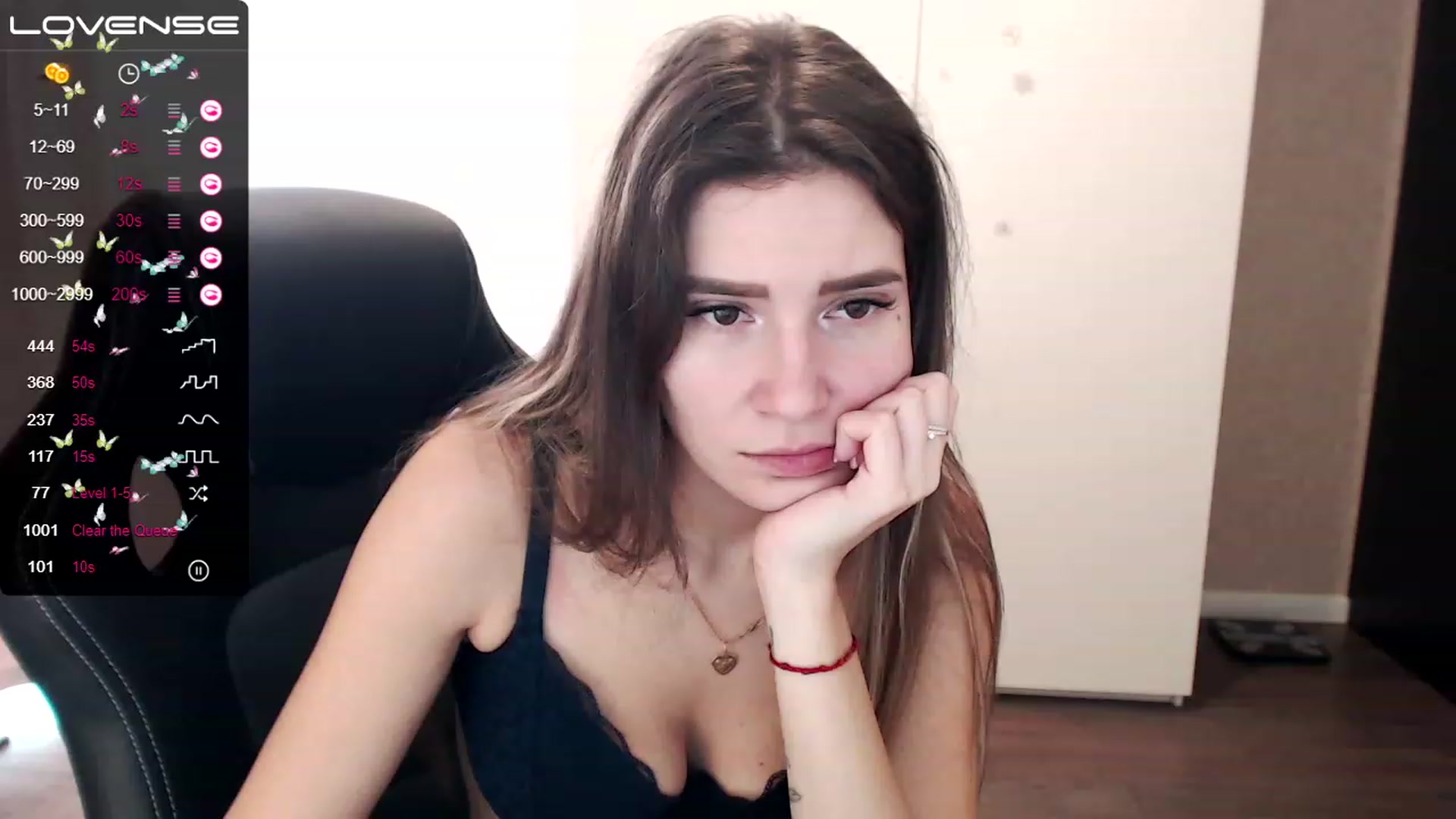 Gallery image thumbnail from HollyMollyy's myfreecams stream on, 02/28/2023, 05:07 image 4 of 20