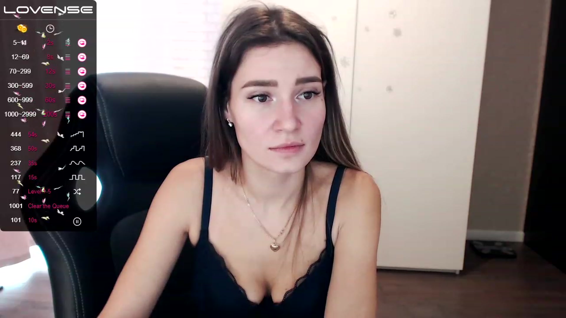 Gallery image thumbnail from HollyMollyy's myfreecams stream on, 02/28/2023, 05:07 image 19 of 20