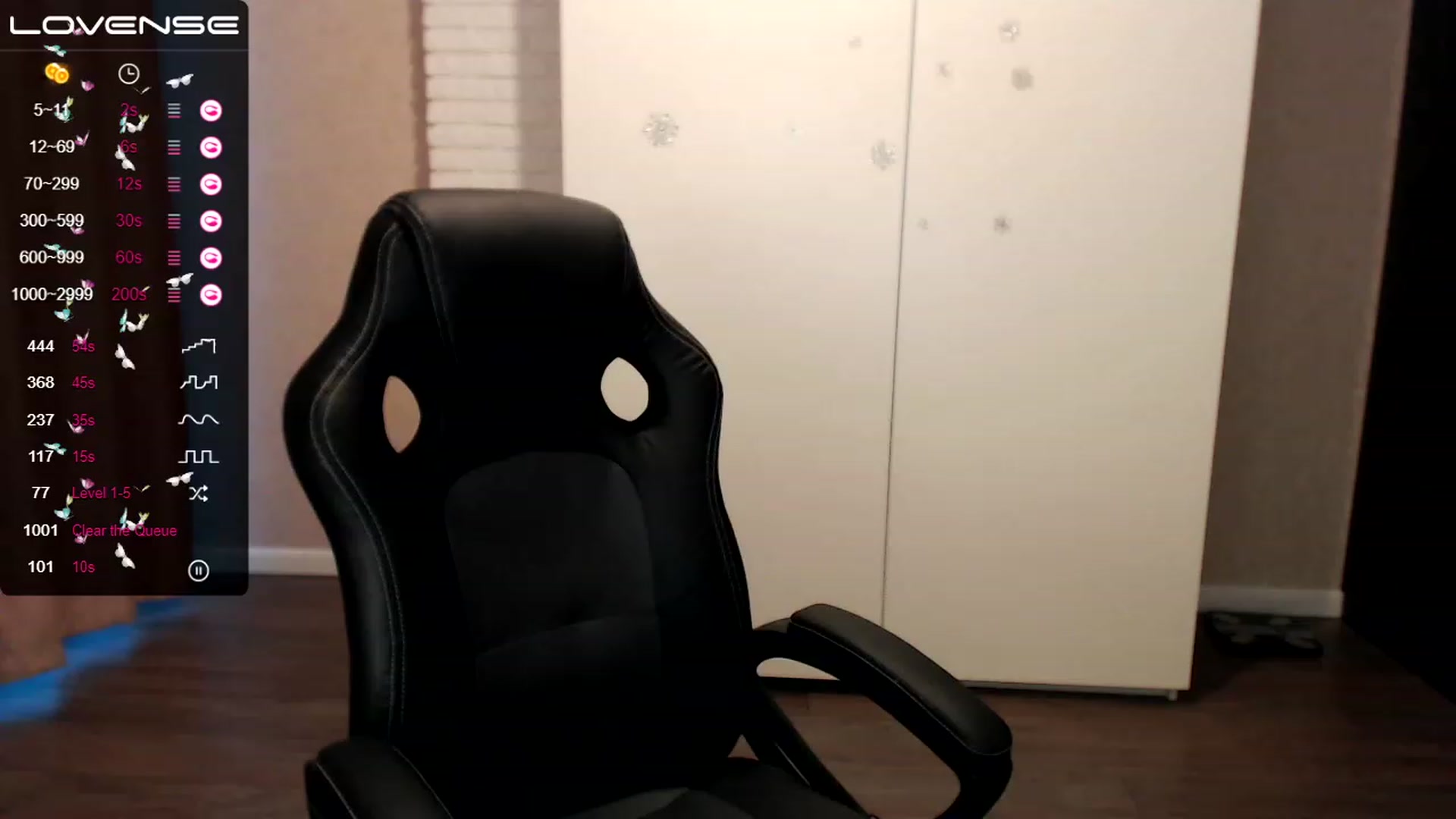 Gallery image thumbnail from HollyMollyy's myfreecams stream on, 03/01/2023, 05:44 image 1 of 20