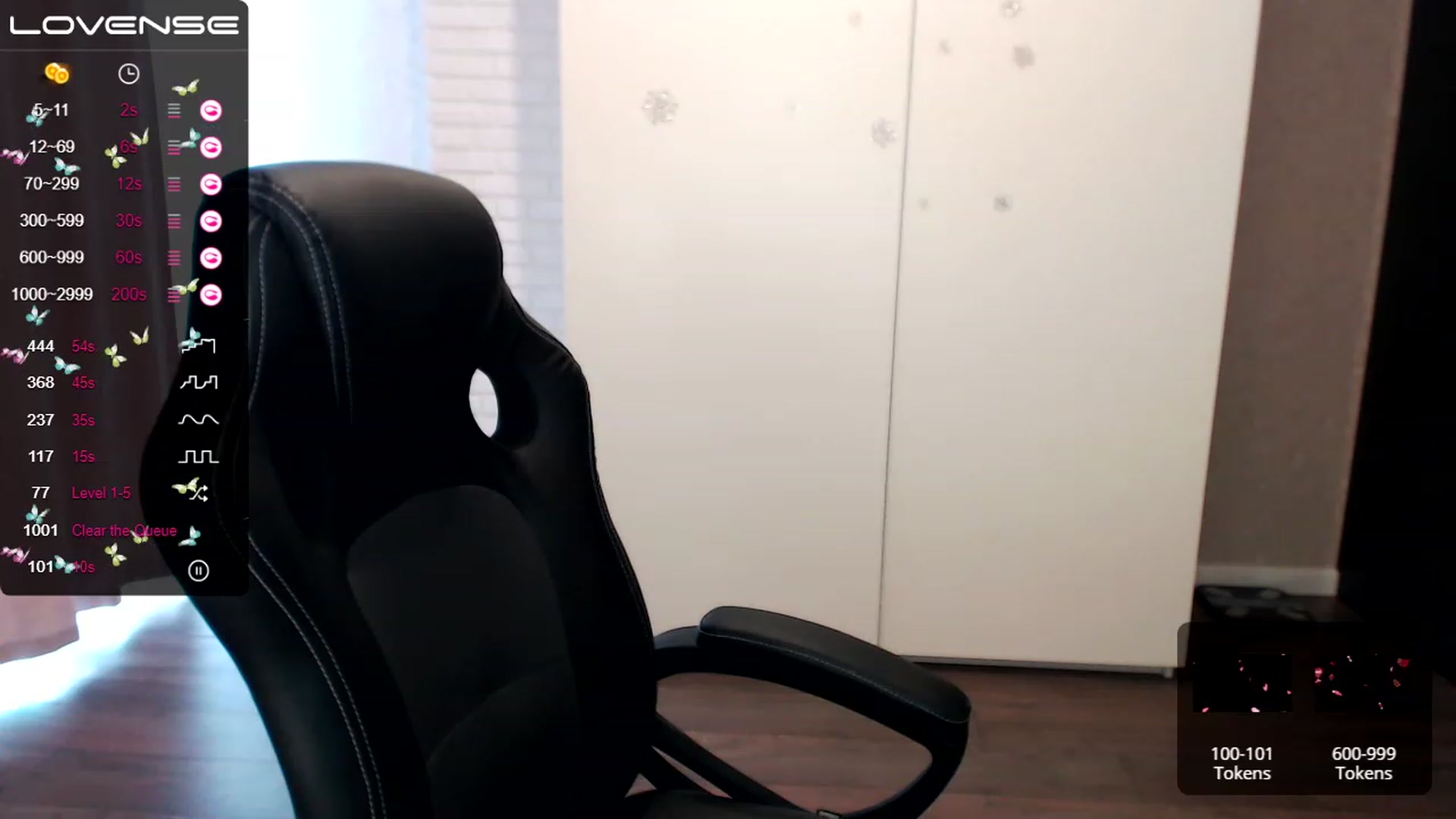 Gallery image thumbnail from HollyMollyy's myfreecams stream on, 03/01/2023, 13:11 image 19 of 20