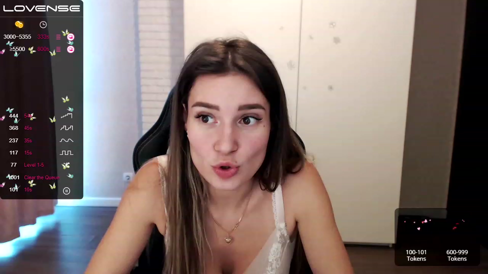 Gallery image thumbnail from HollyMollyy's myfreecams stream on, 03/01/2023, 14:24 image 6 of 20