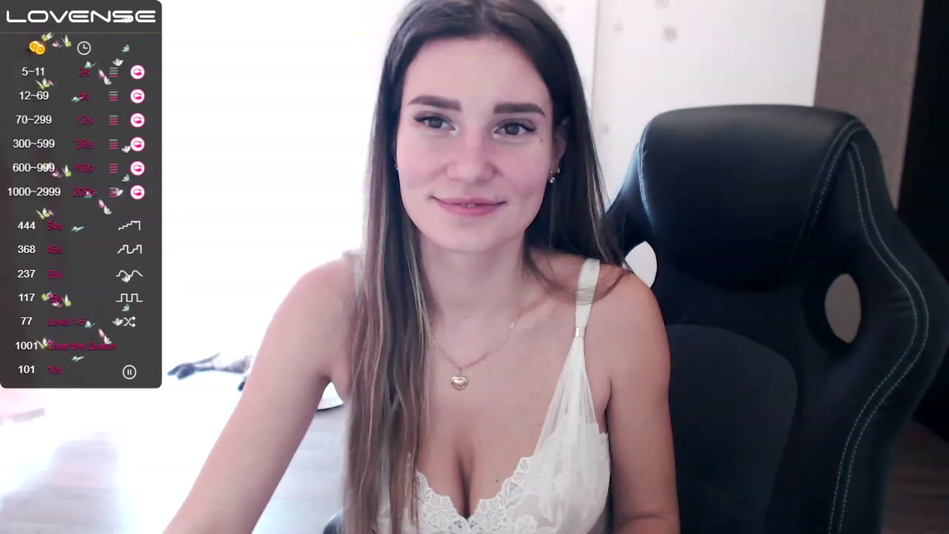 Gallery image thumbnail from HollyMollyy's myfreecams stream on, 03/02/2023, 08:11 image 19 of 20
