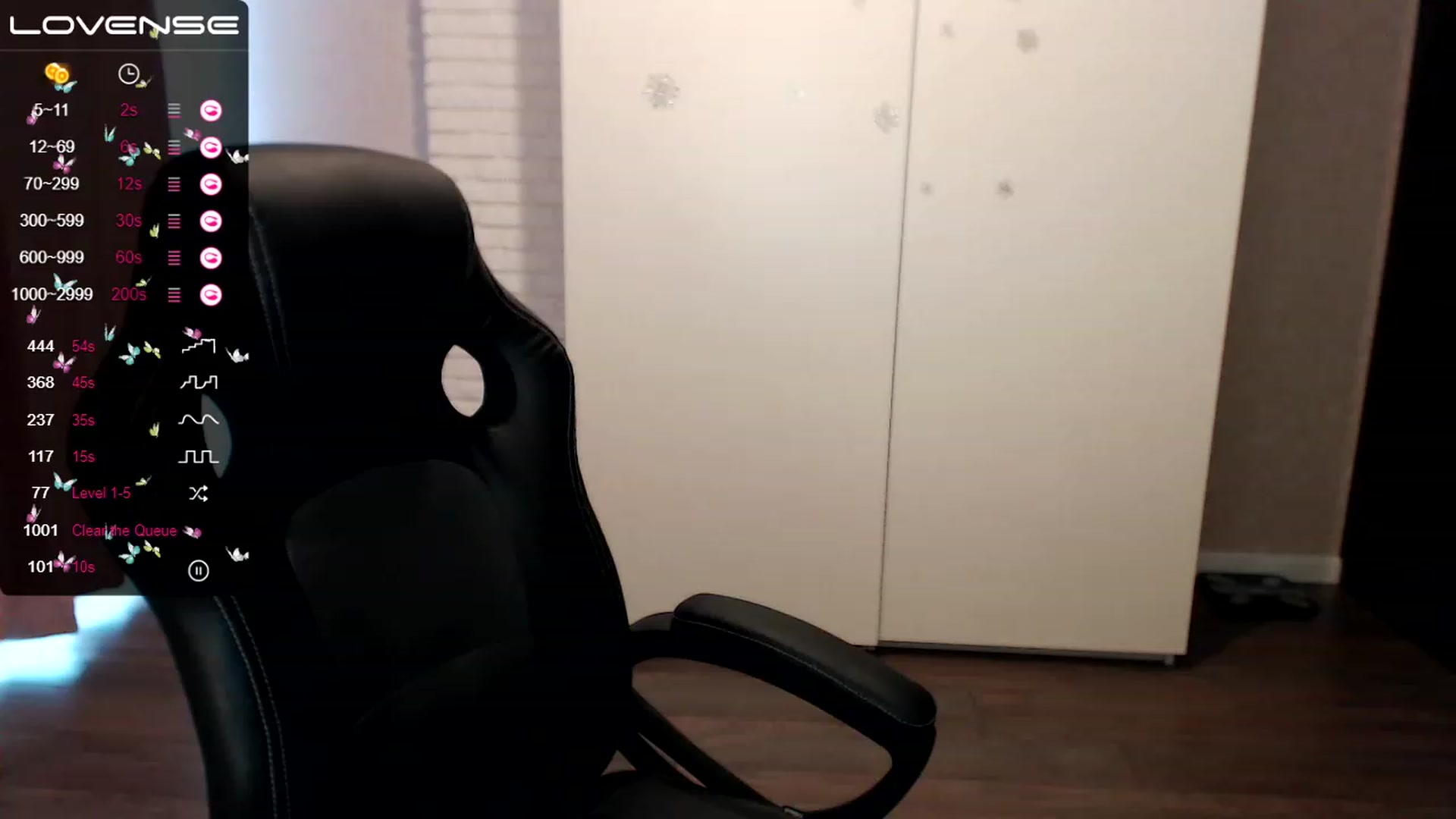 Gallery image thumbnail from HollyMollyy's myfreecams stream on, 03/03/2023, 13:51 image 13 of 20