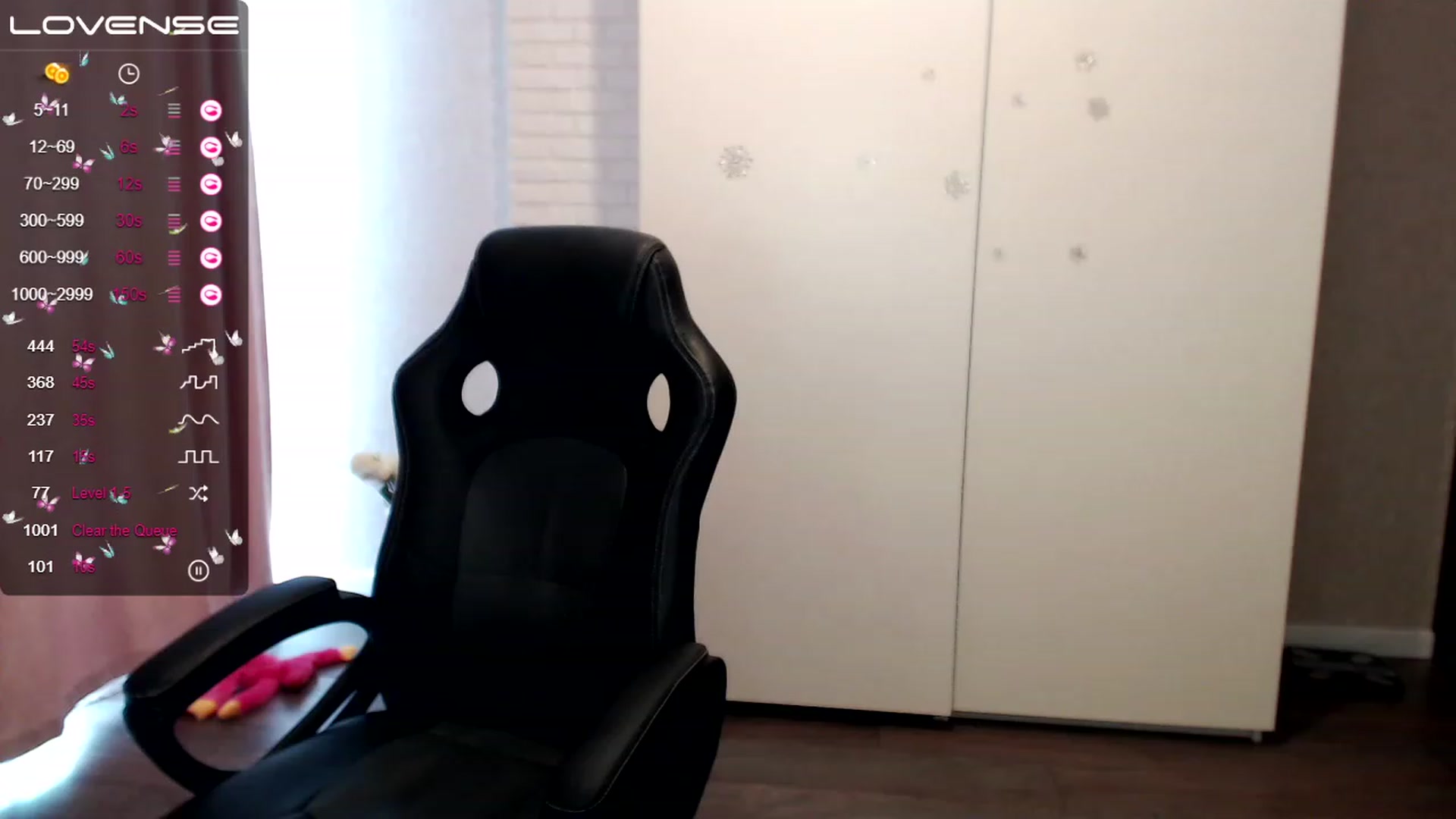 Gallery image thumbnail from HollyMollyy's myfreecams stream on, 03/11/2023, 10:44 image 15 of 20