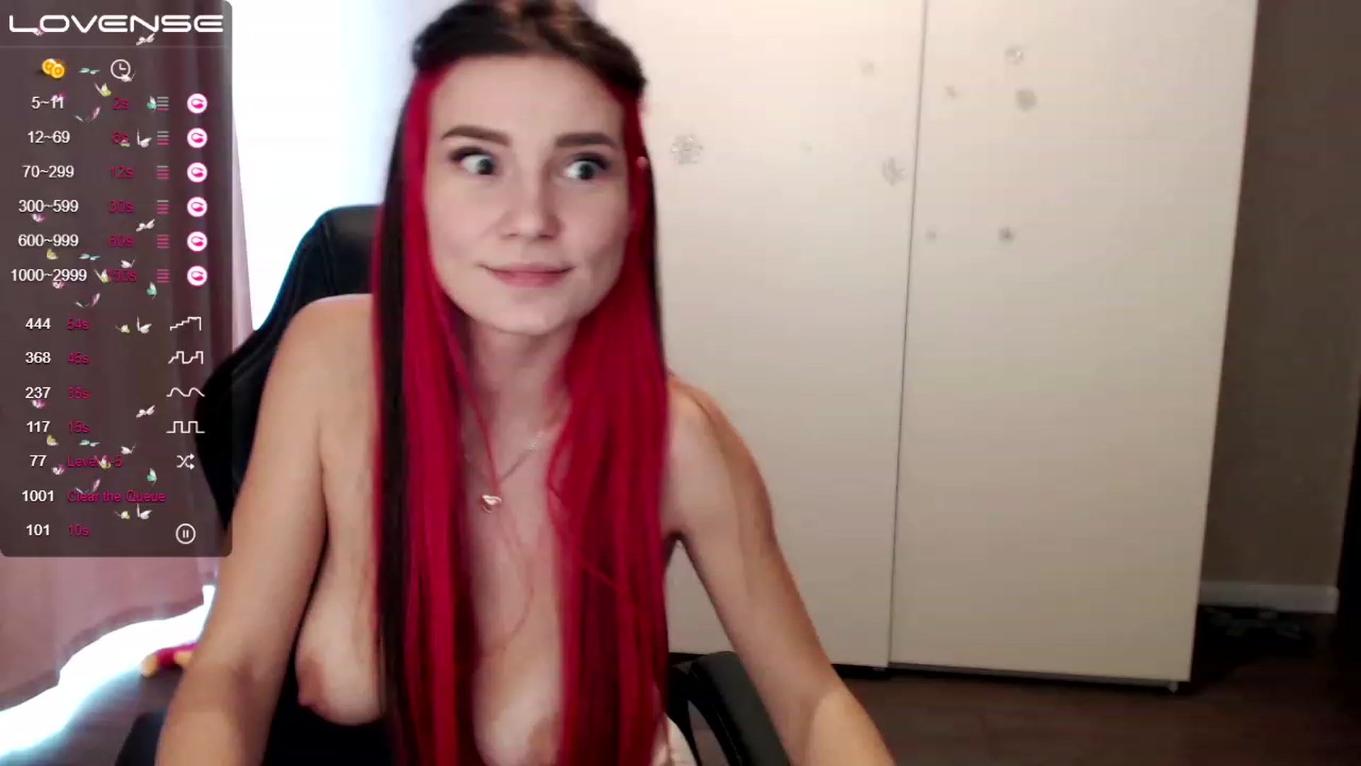 Gallery image thumbnail from HollyMollyy's myfreecams stream on, 03/11/2023, 10:44 image 14 of 20